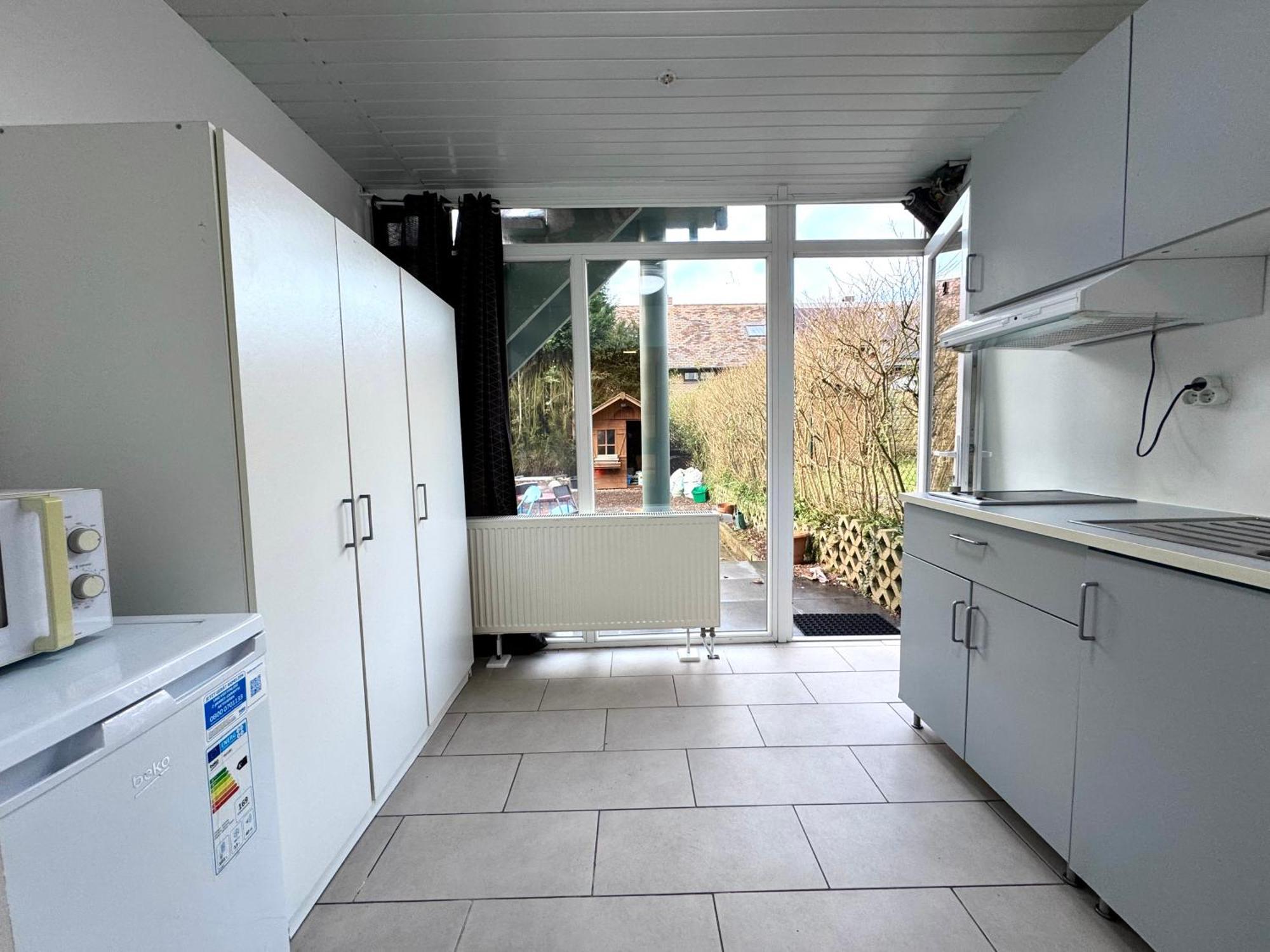 Cosy A Metro Vandervelde *