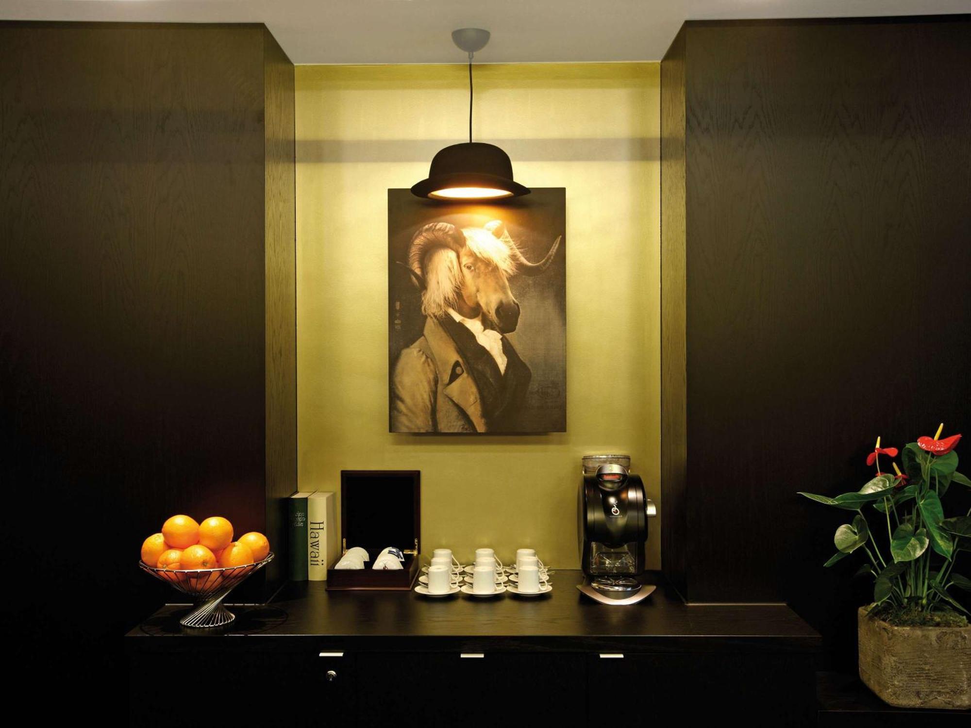 Khách sạn Le Louise Brussels - Mgallery Collection 5*