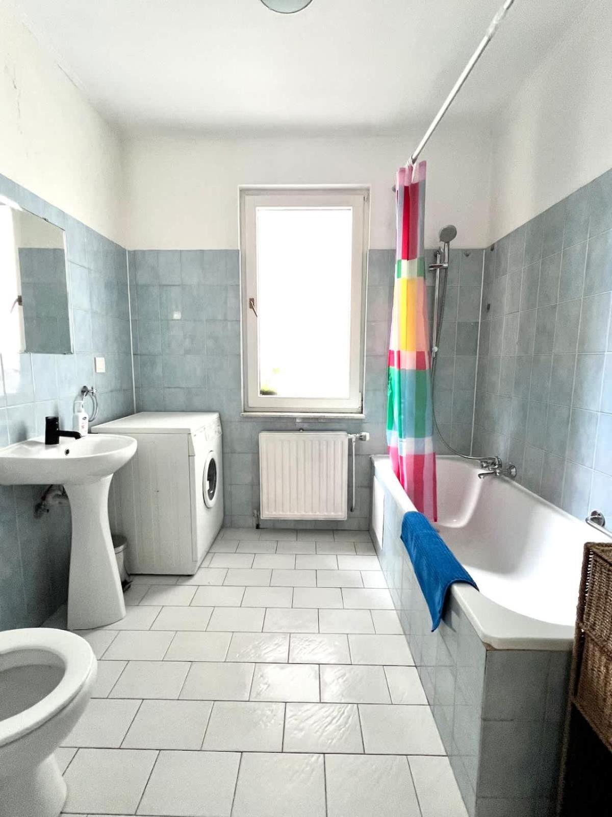 800 M From Grand Place Brussels