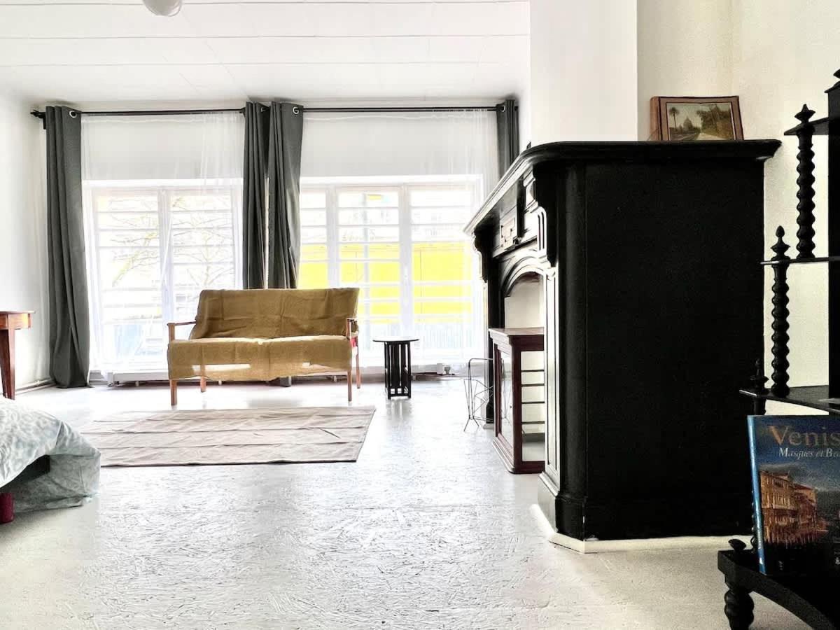 800 M From Grand Place Apartamento Bruxelas