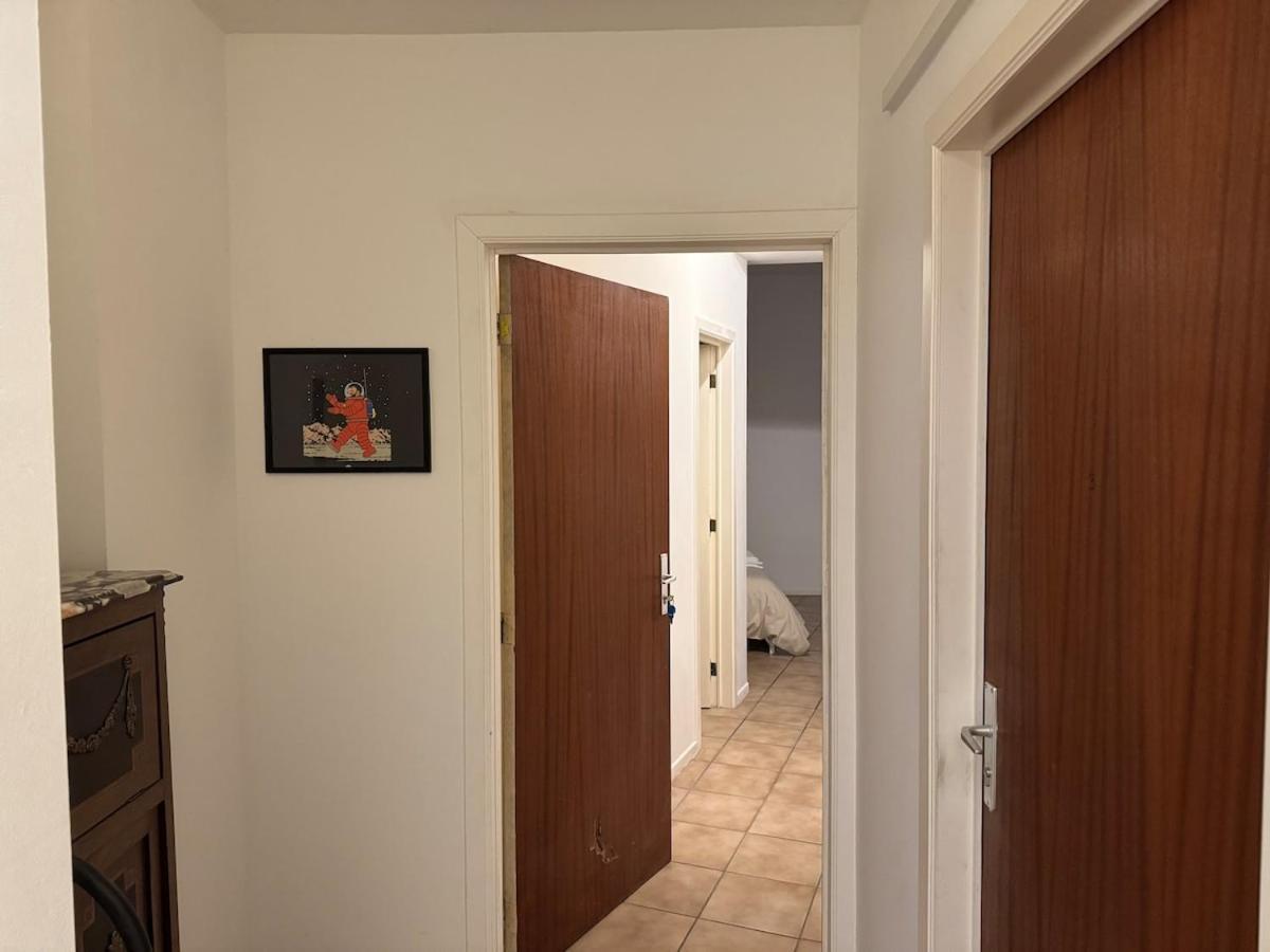 Centre De Bruxelles, B Apartment