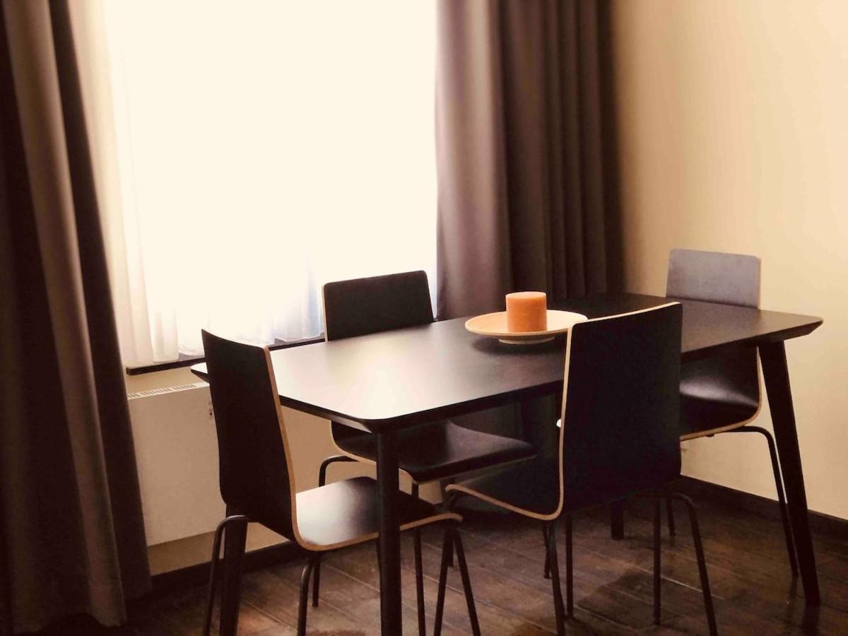 Apartment Cosy 1 Bedroom In Eu District