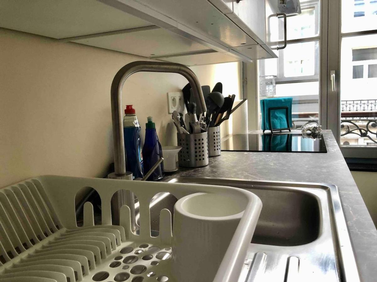 Cosy 1 Bedroom In Eu District Apartment *