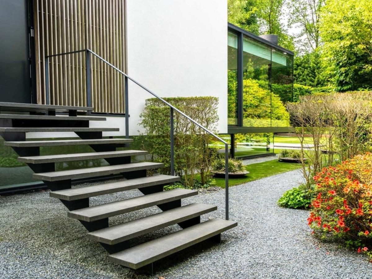 The Luxury Glass Manor Brussels