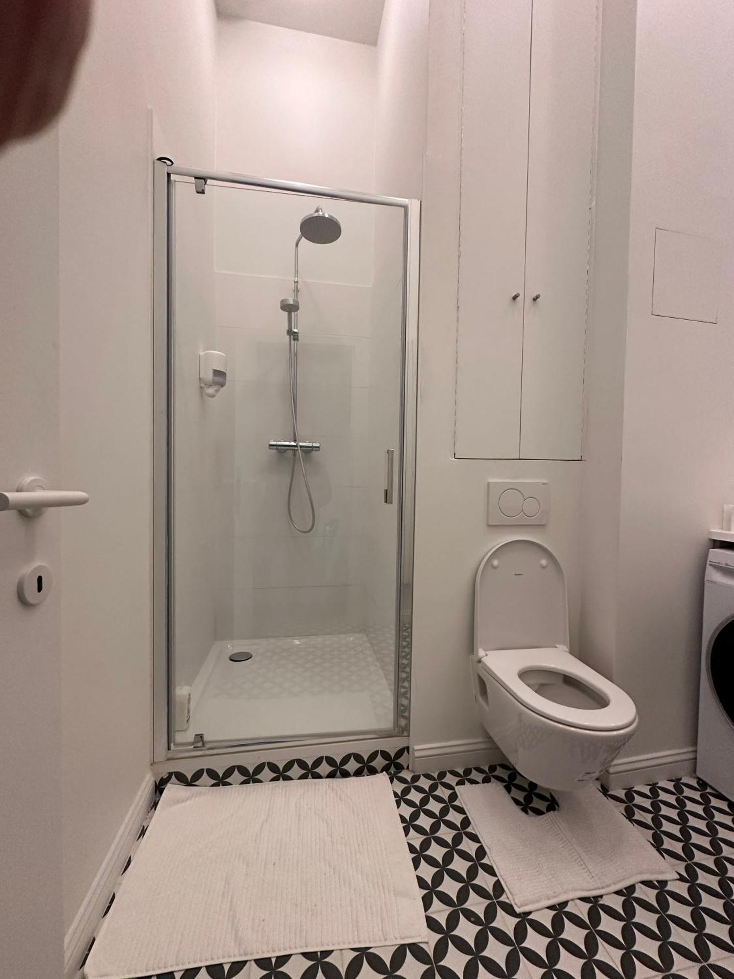 Self Check In For 2 In Center Of Ixelles Apartment Brussels