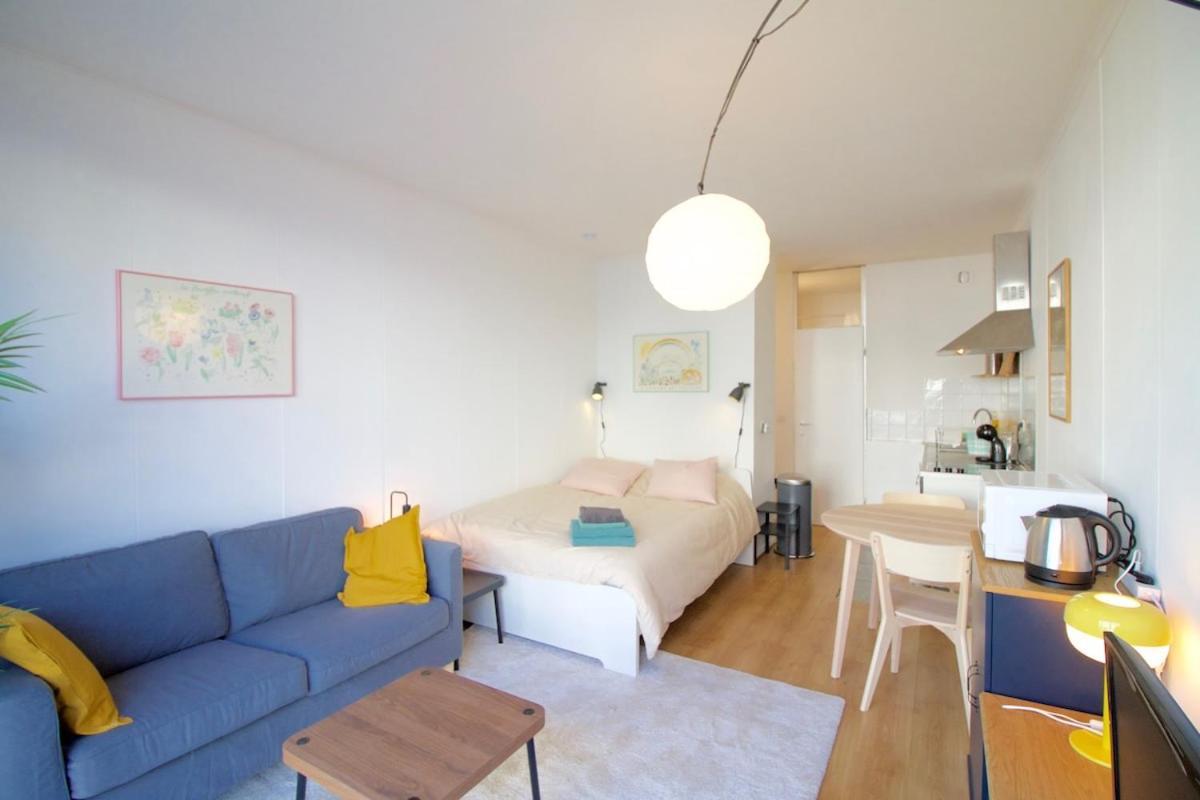 Apartment Brand New & Cosy - Louise & Stephanie Area *