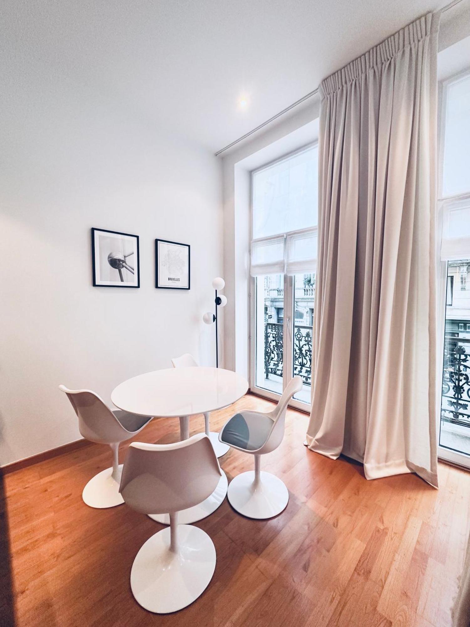 Apartment Superbe Au Coeur Du Sablon Brussels