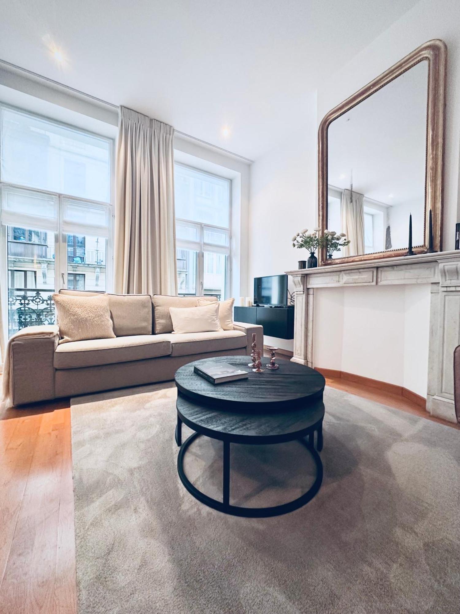 Superbe Au Coeur Du Sablon Apartment *