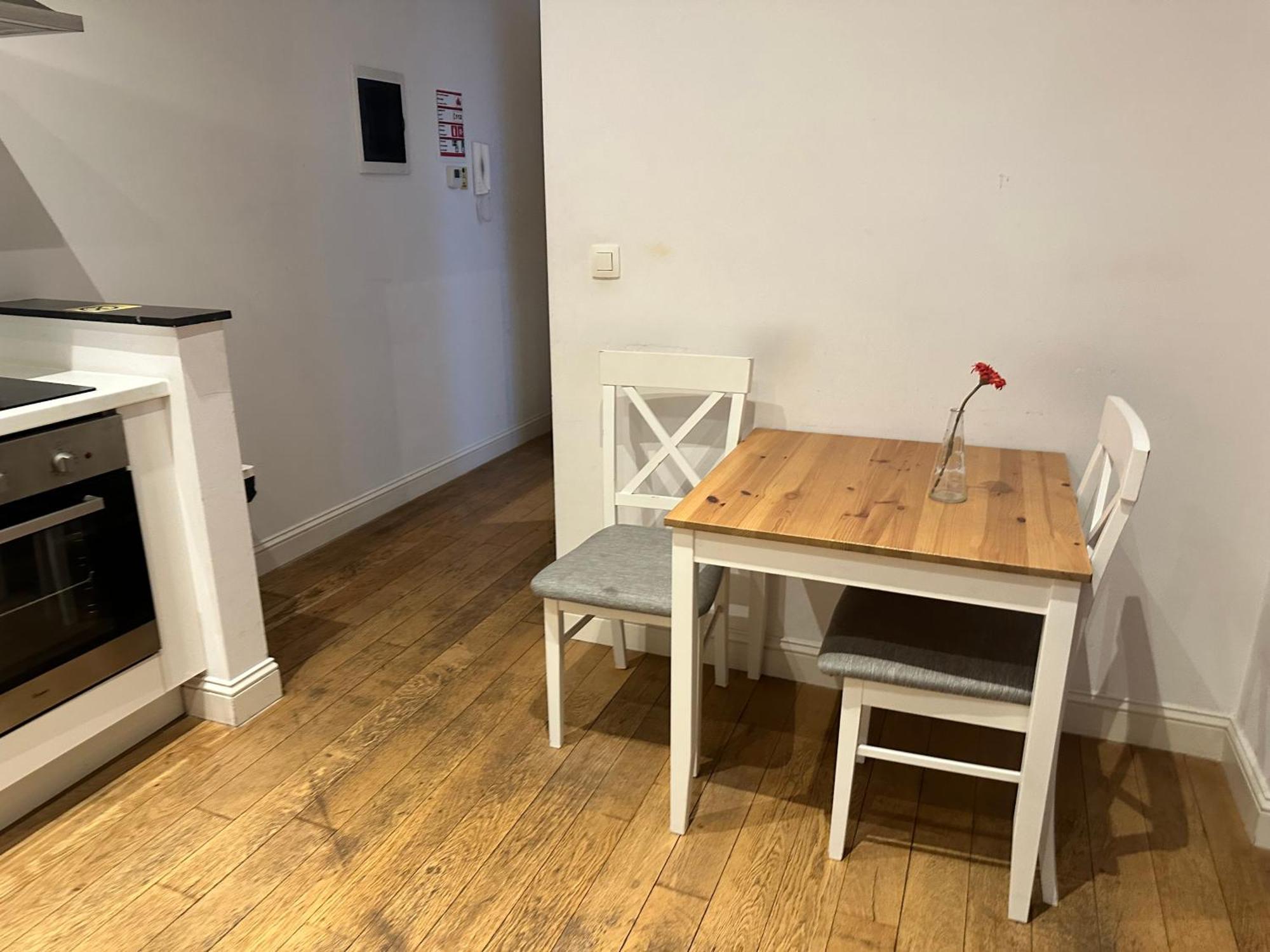 Capitale Apartment *