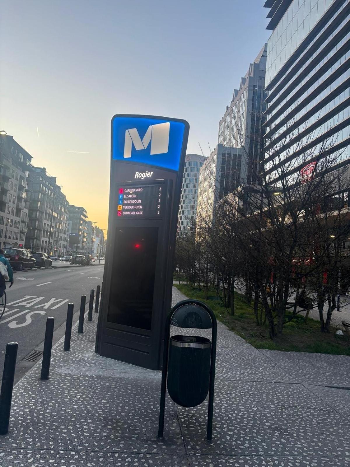 Botanical Garden Rogier Apartment *