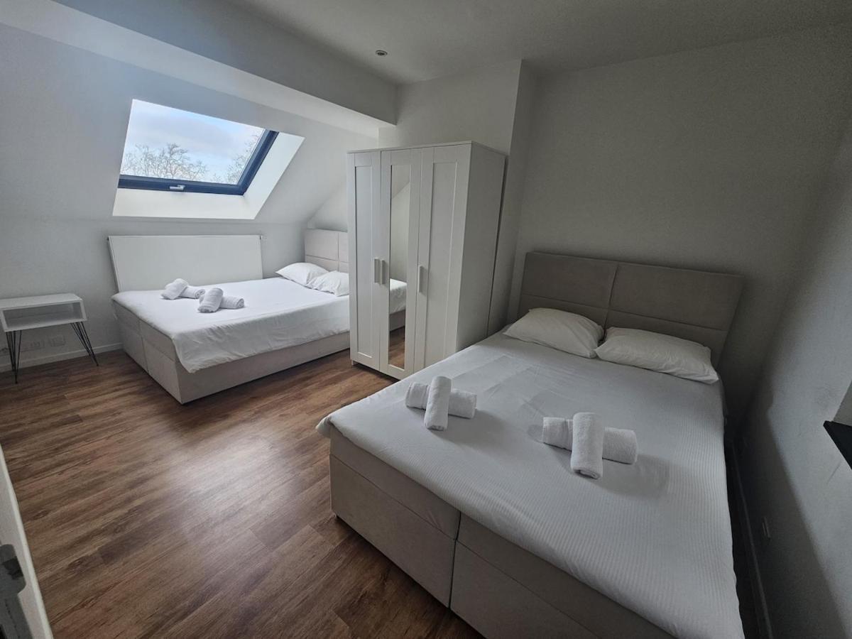 Velvet House Villa *