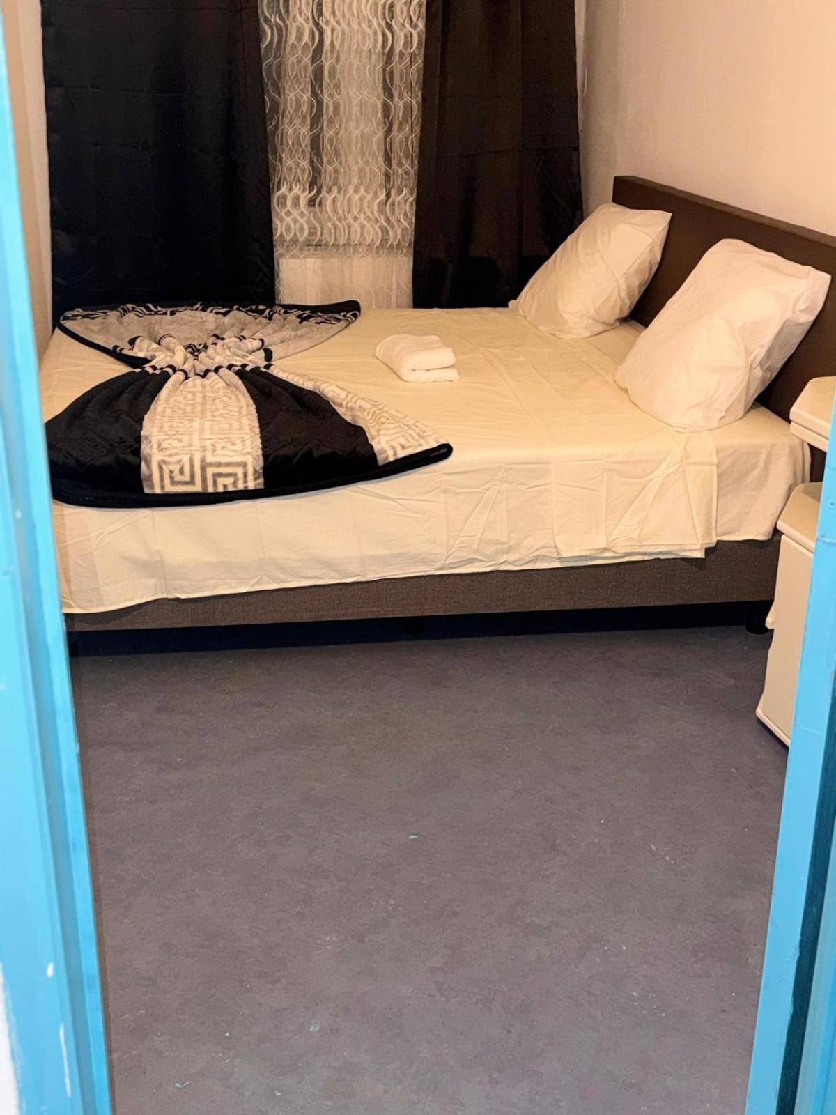 Confort Gare De L'ouest, Troisiemes Etages Apartment