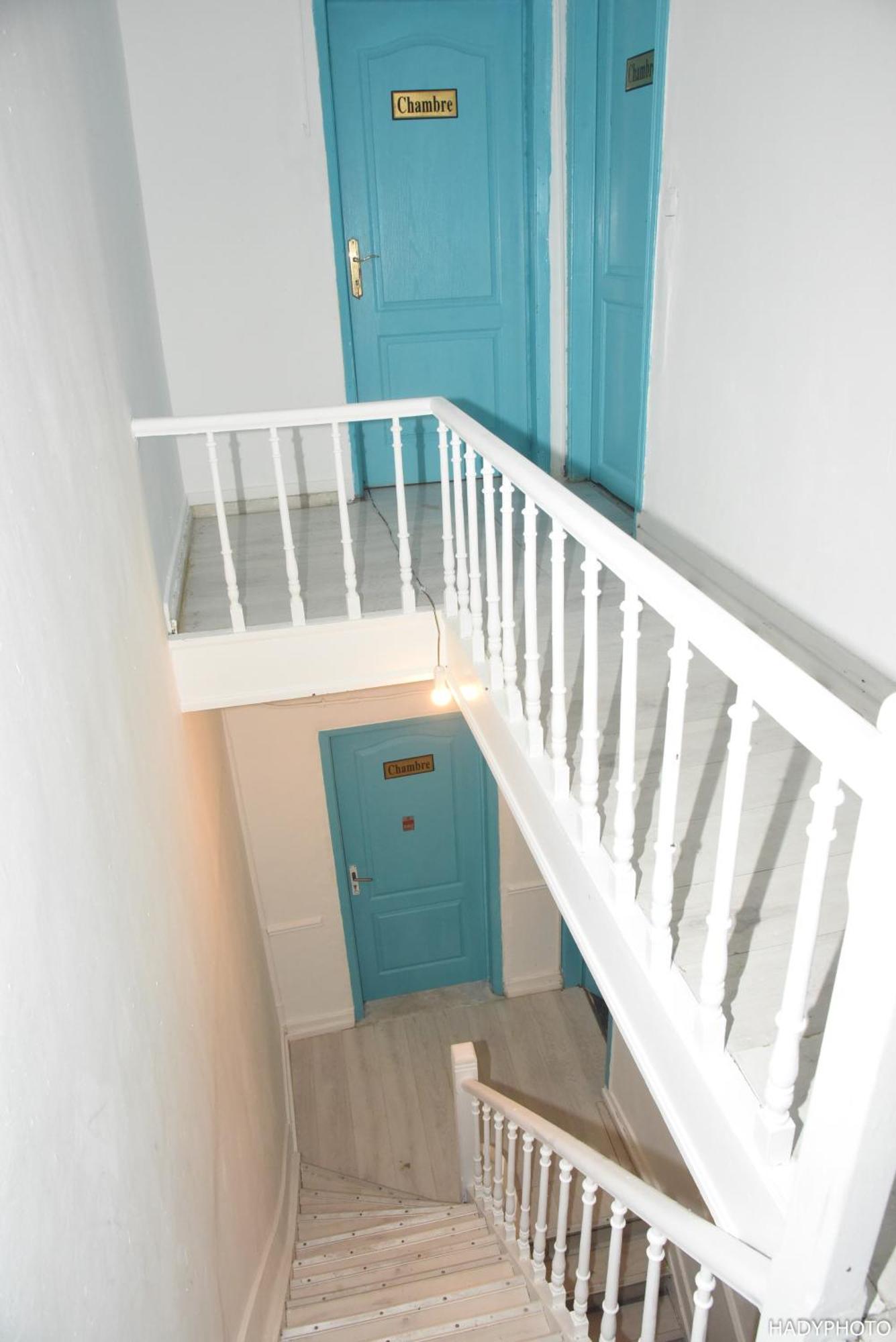 Confort Gare De L'ouest, Troisiemes Etages Apartment *