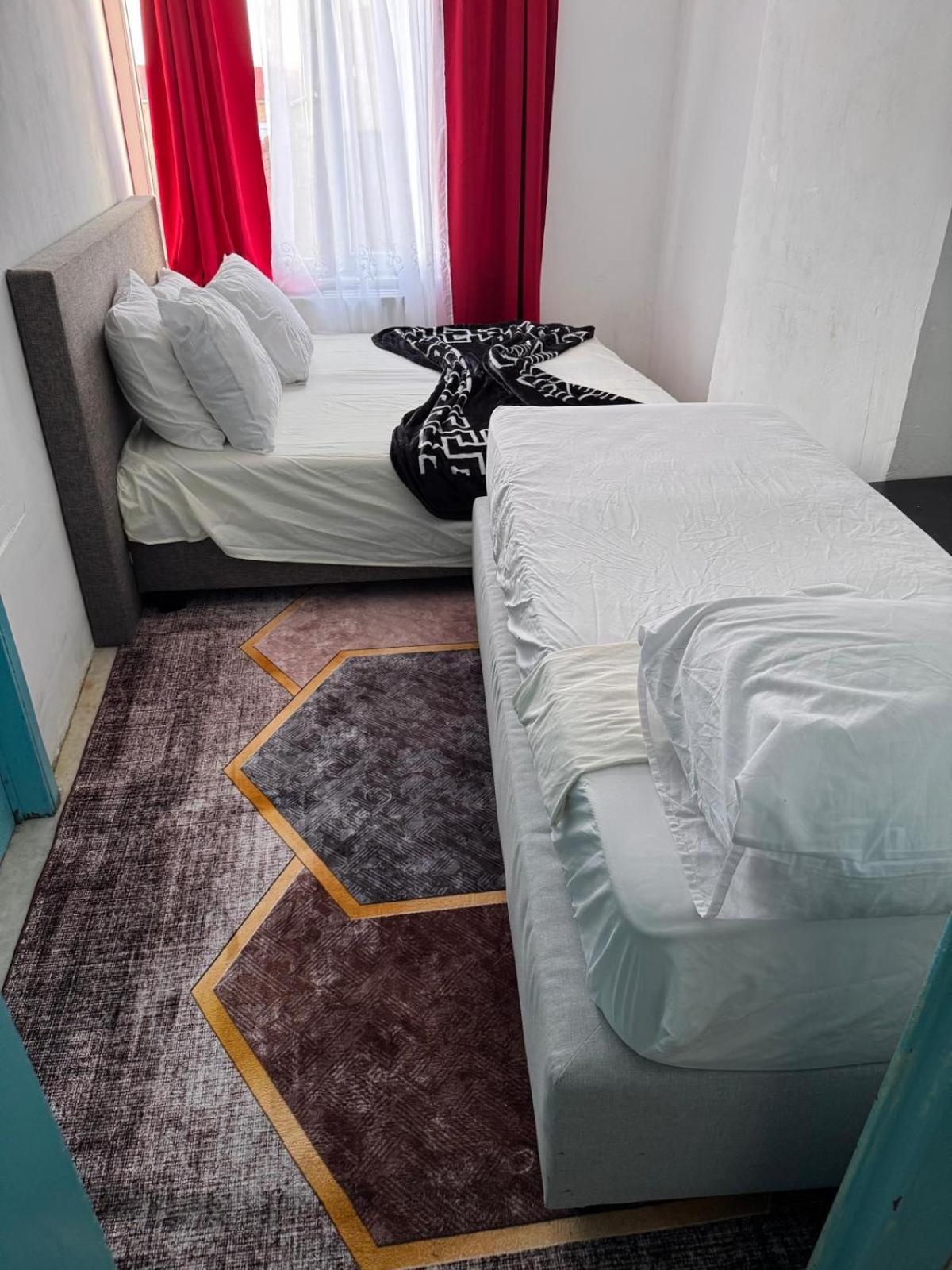 Apartment Confort Gare De L'ouest, Troisiemes Etages Brussels
