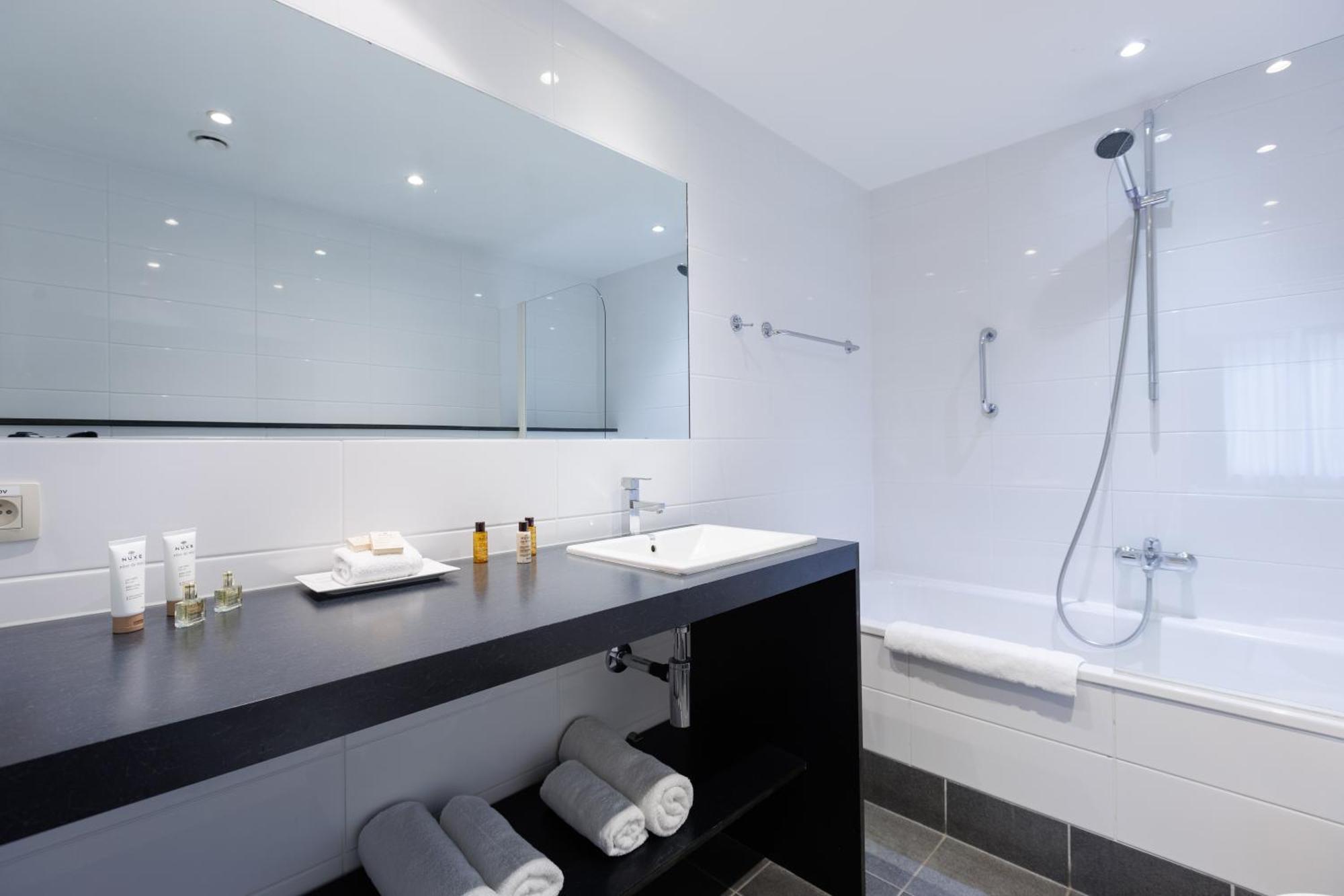 Mas Europe By Sweett Apartment