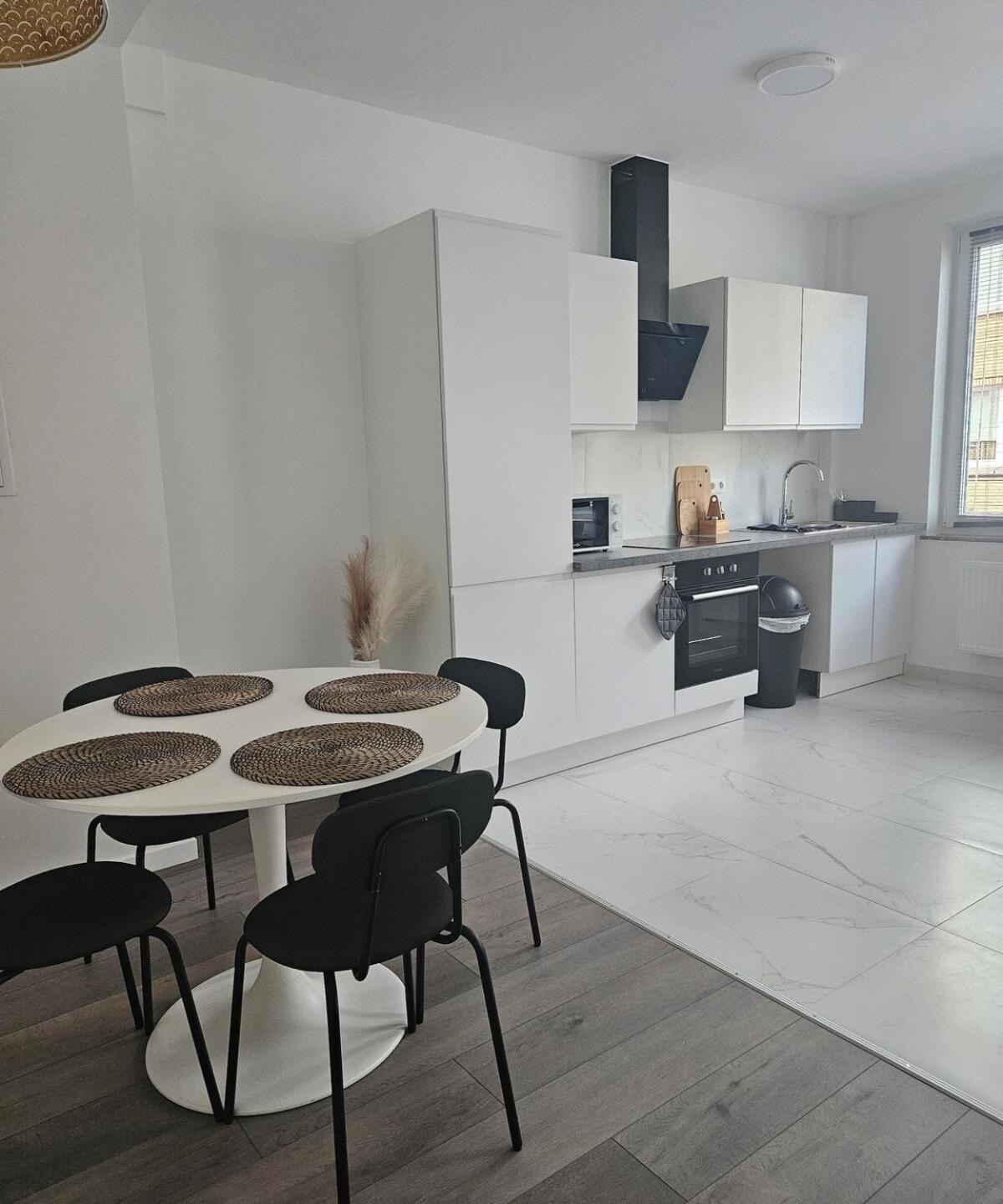 With Terrace 2 Apartment