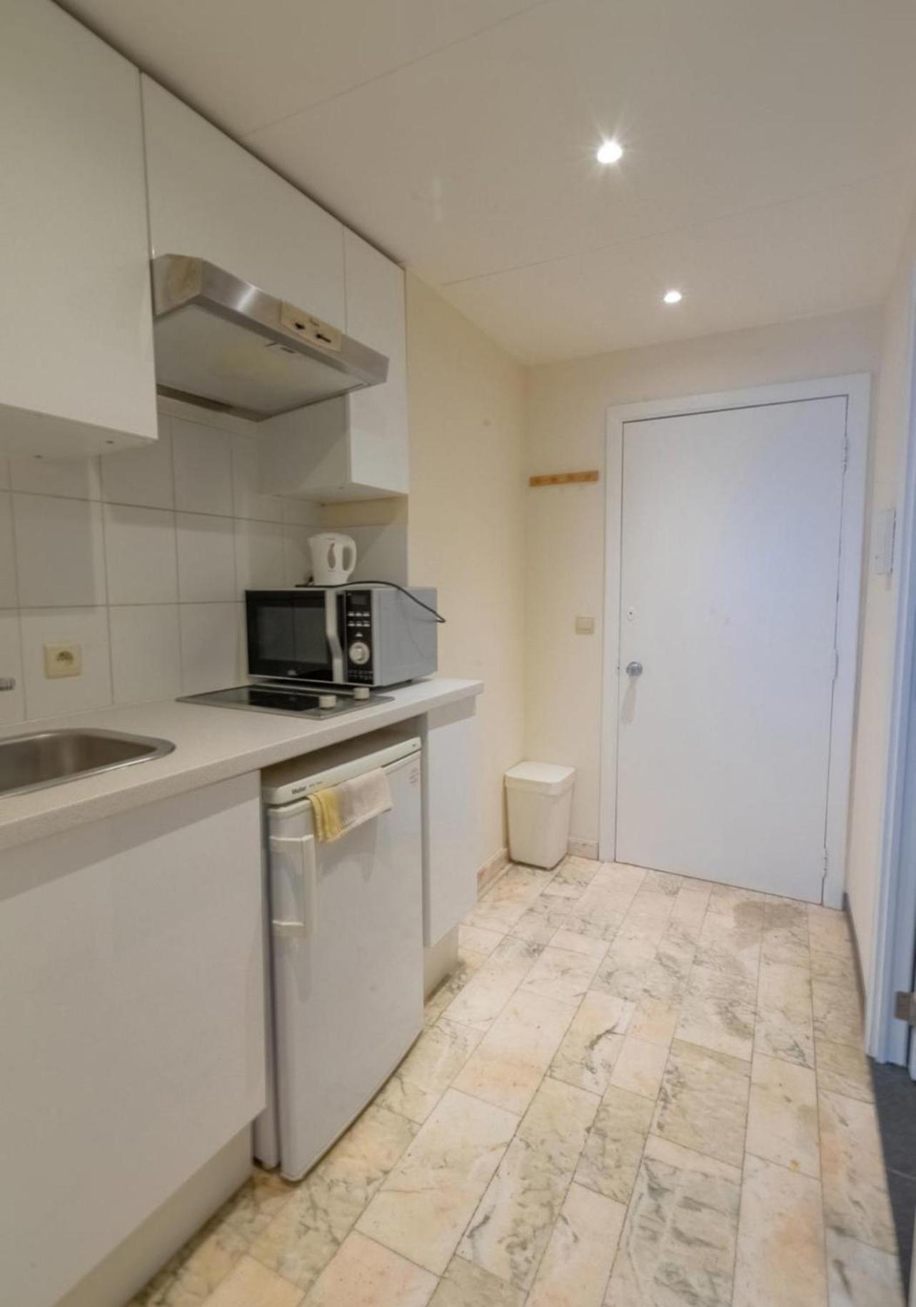 Cinquentenaire Apartment *