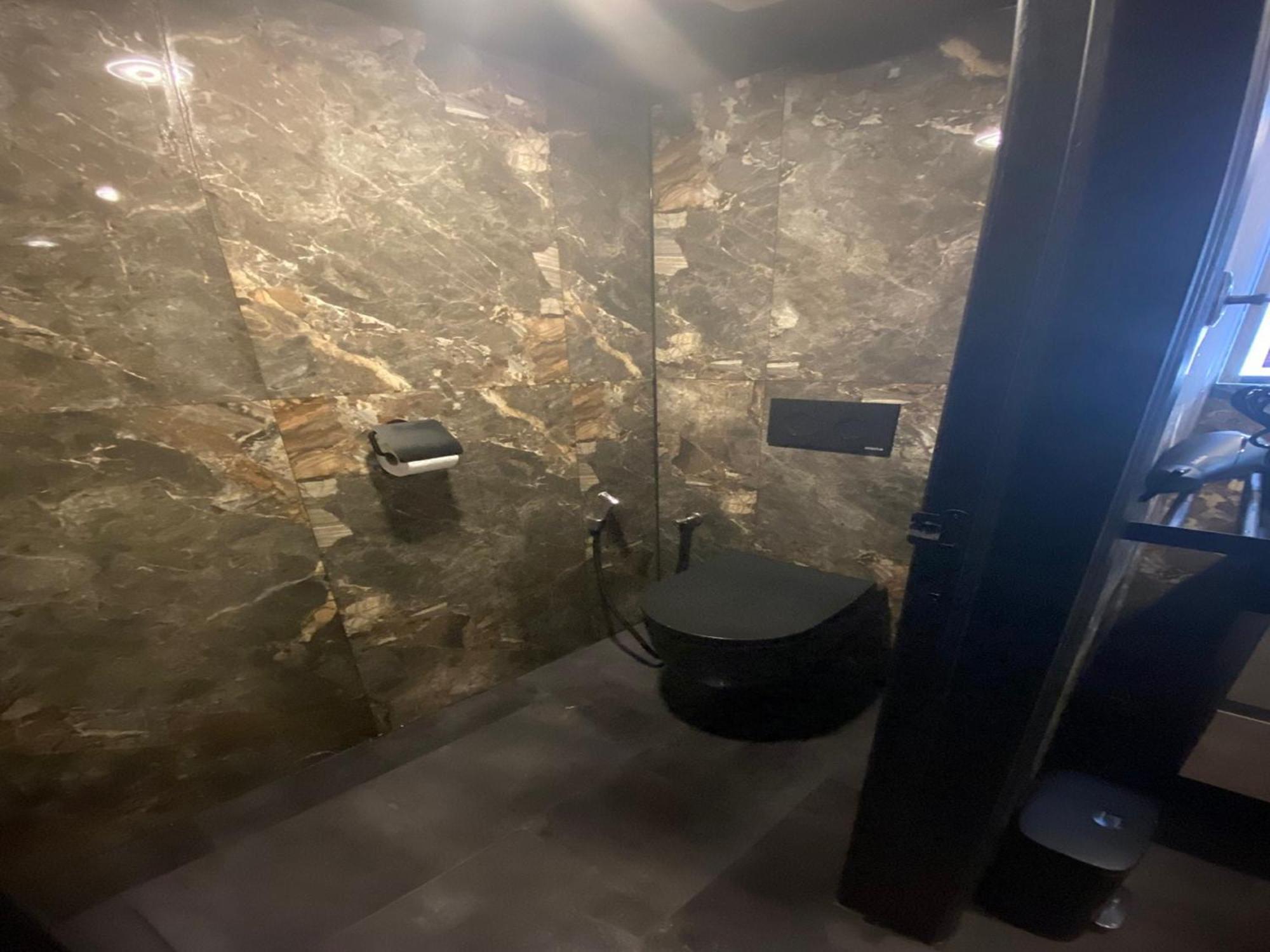 Majestic Wellness Center *