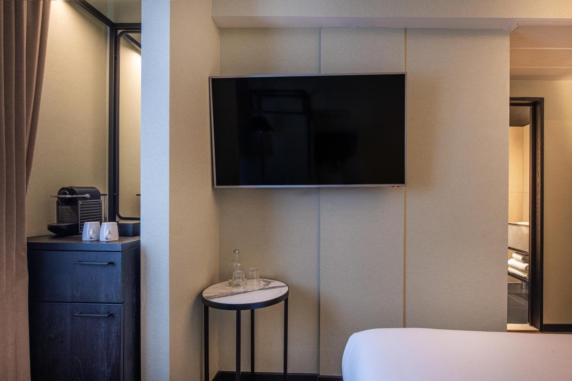 Hotel Numa Royal Galleries 4*