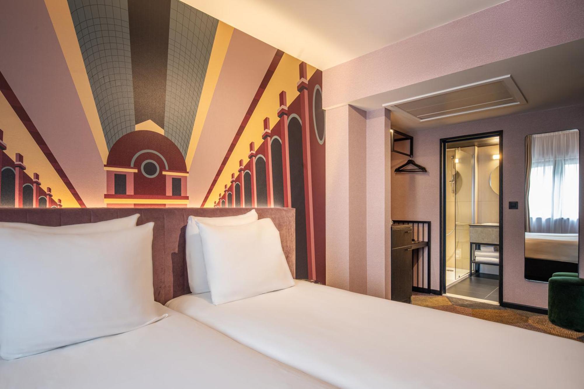 Hotel Numa Royal Galleries 4*