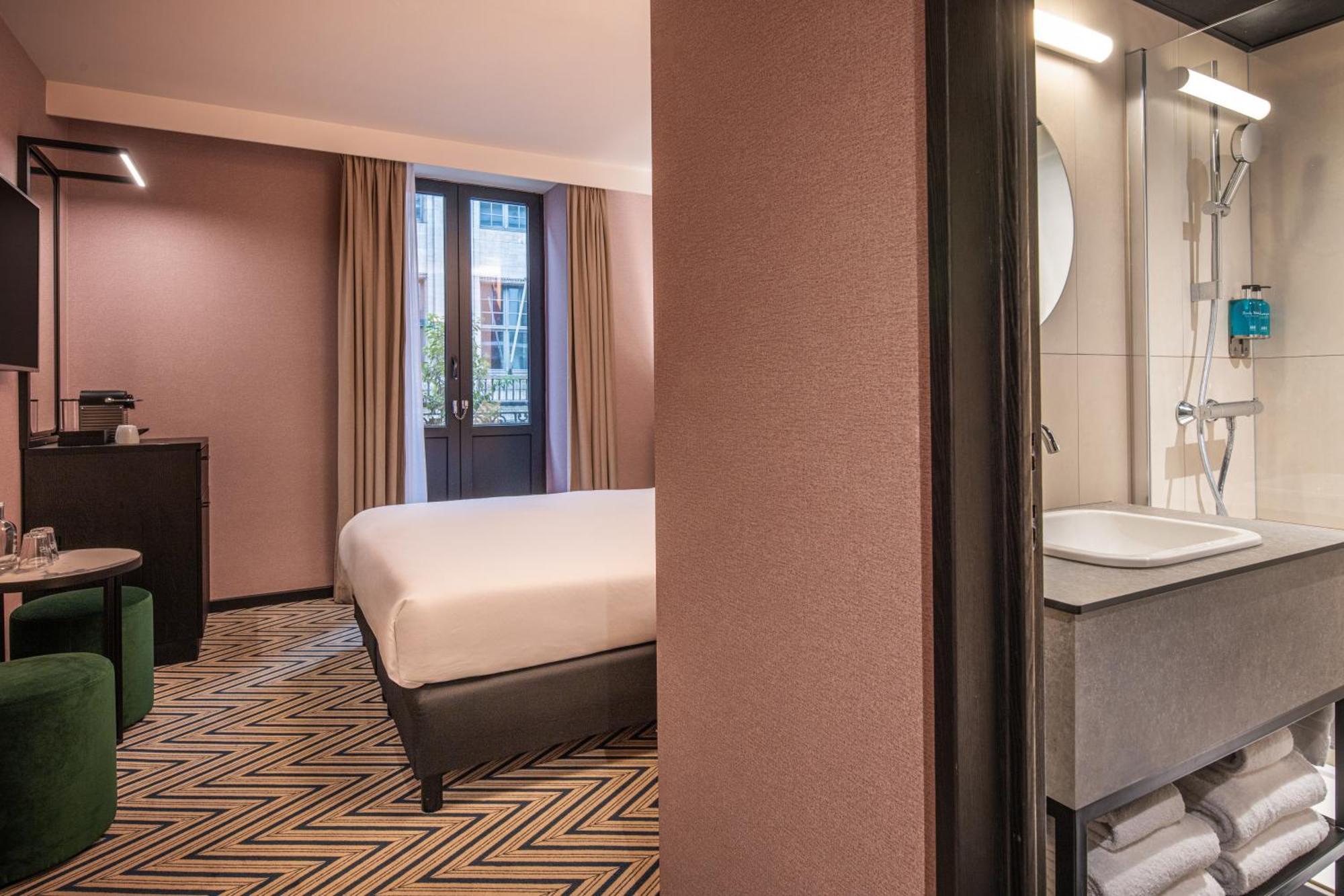 Hotel Numa Royal Galleries 4*