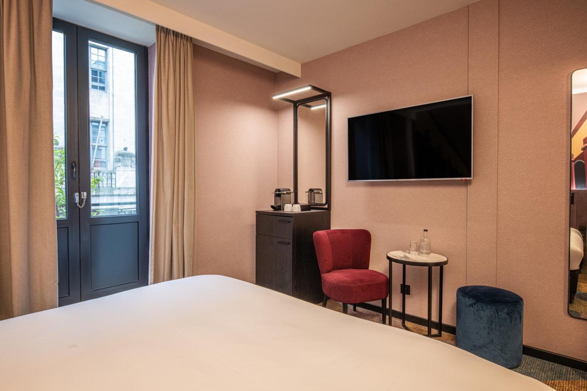 Numa Royal Galleries Hotel 4*