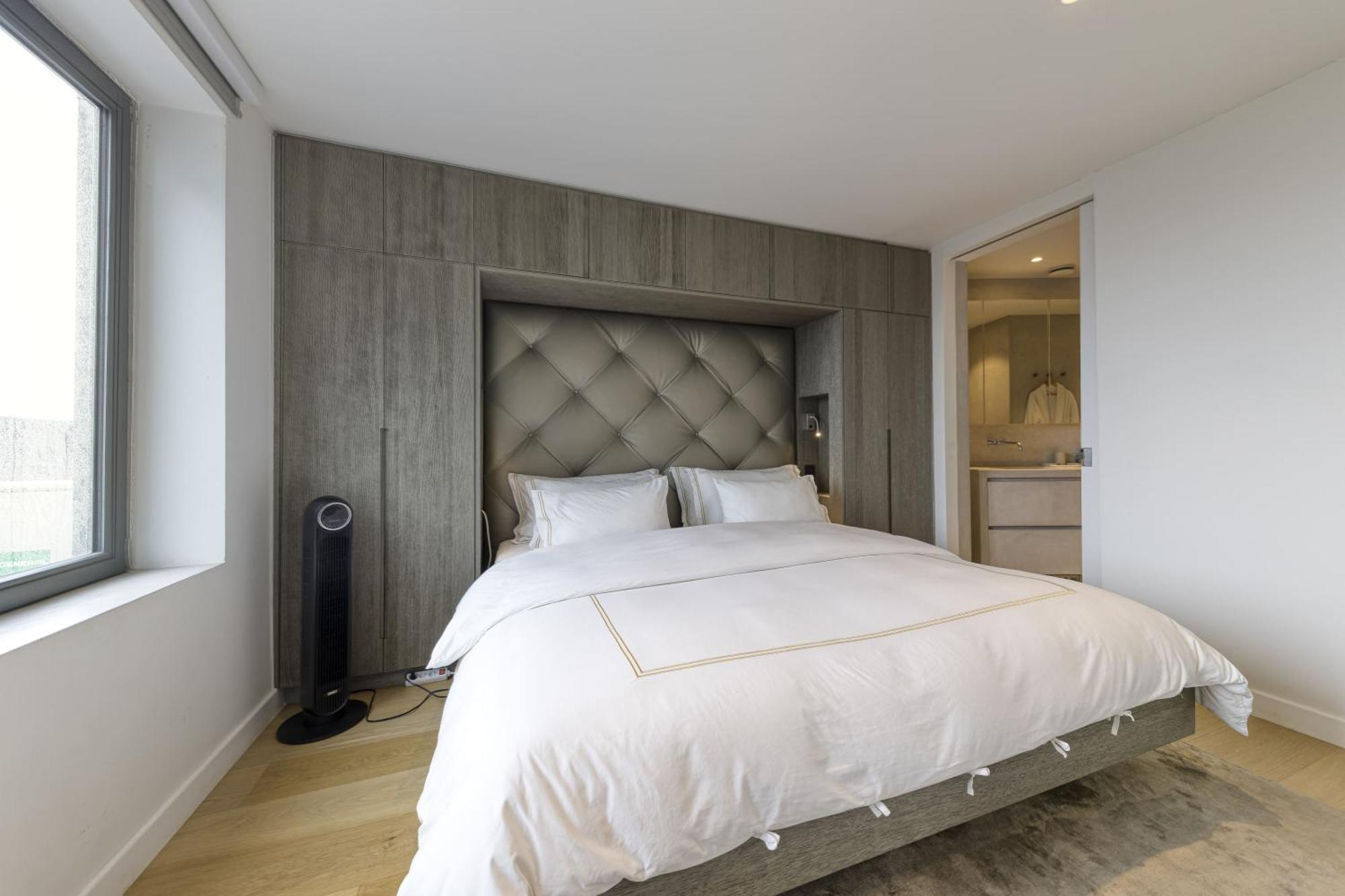 Aparthotel Triplex Penthouse In The Center Brussels