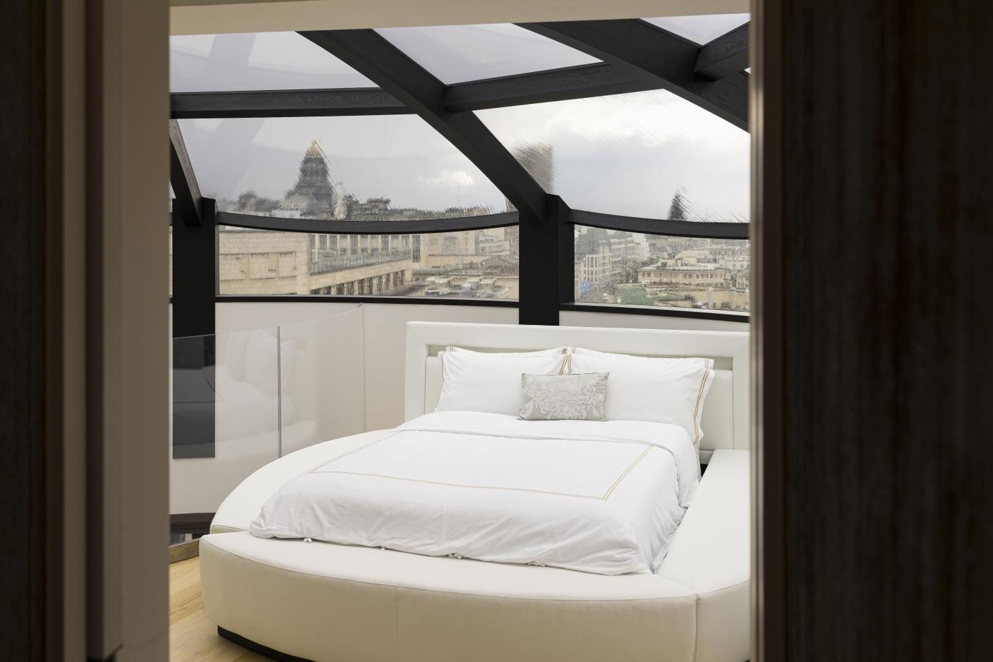 Khách sạn hẻo lánh Triplex Penthouse In The Center *