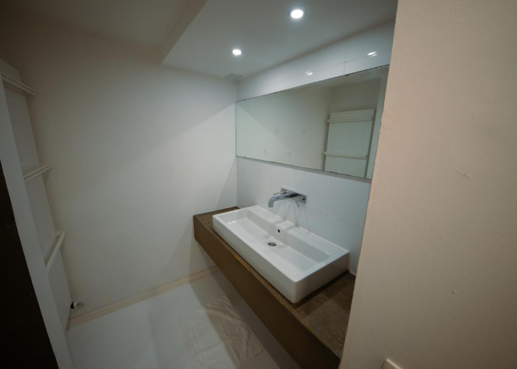 Prestige - Uptown Apartment