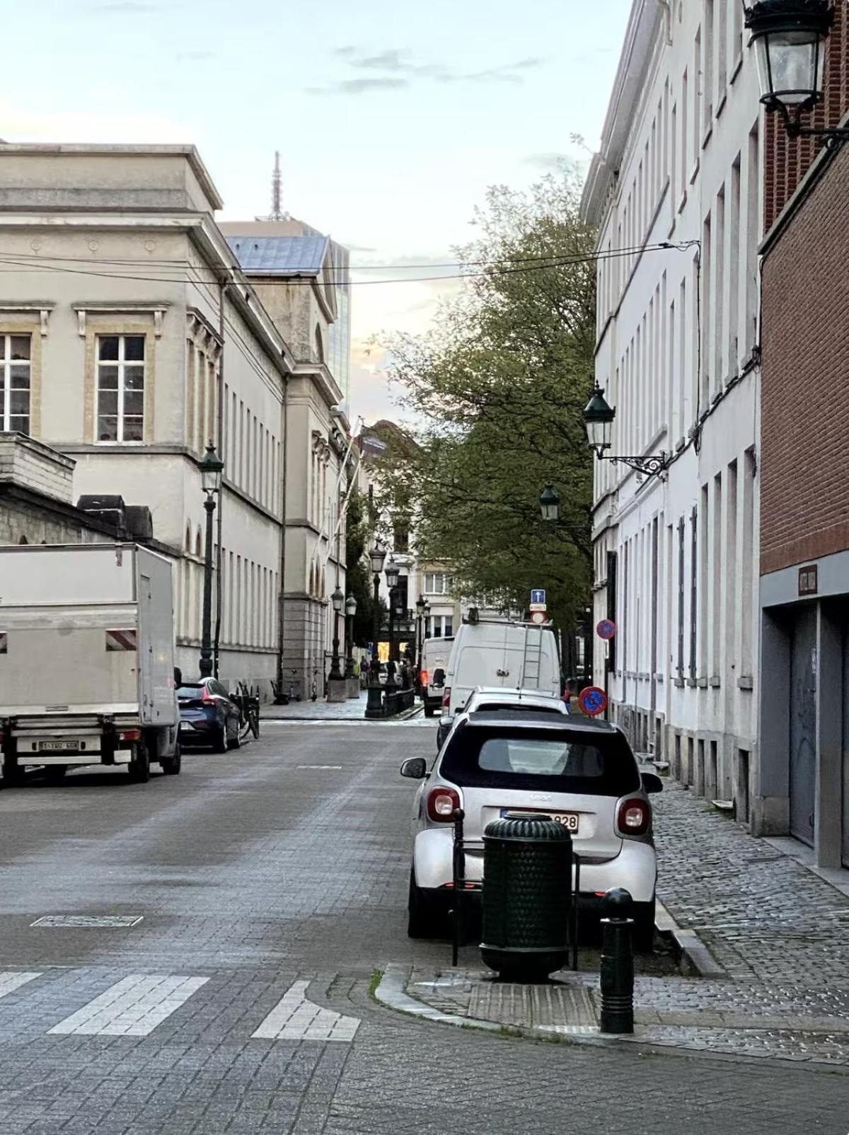 Fully Furnished And Modern Flat - Center * Brussels