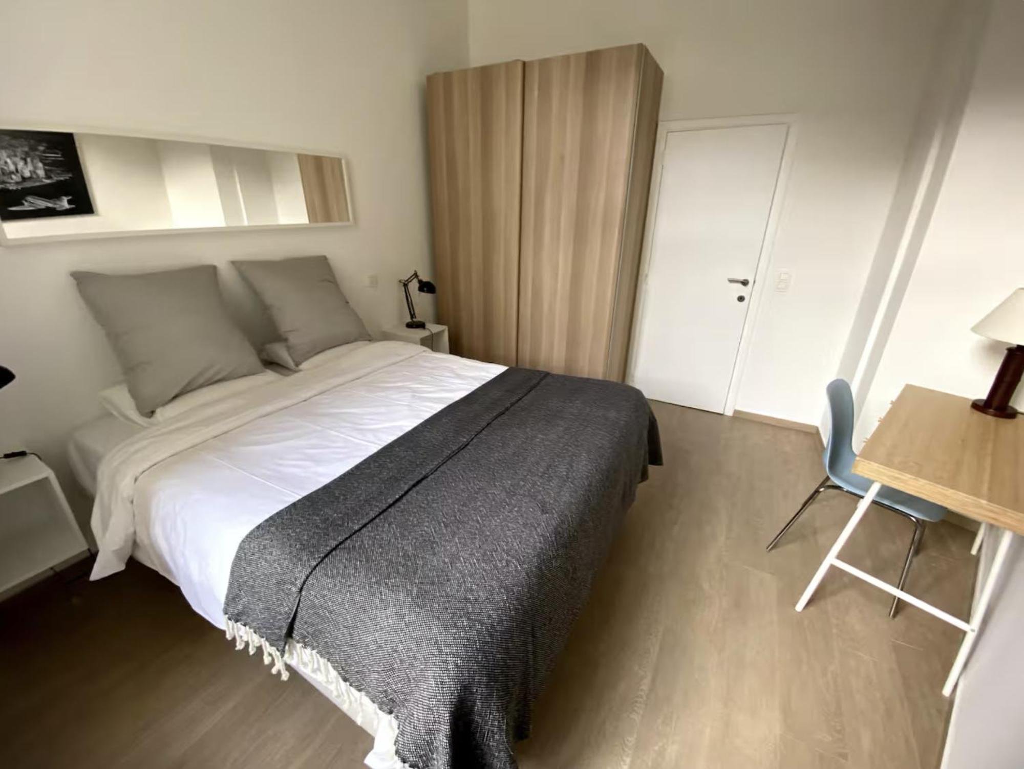 Fully Furnished And Modern Flat - Center *