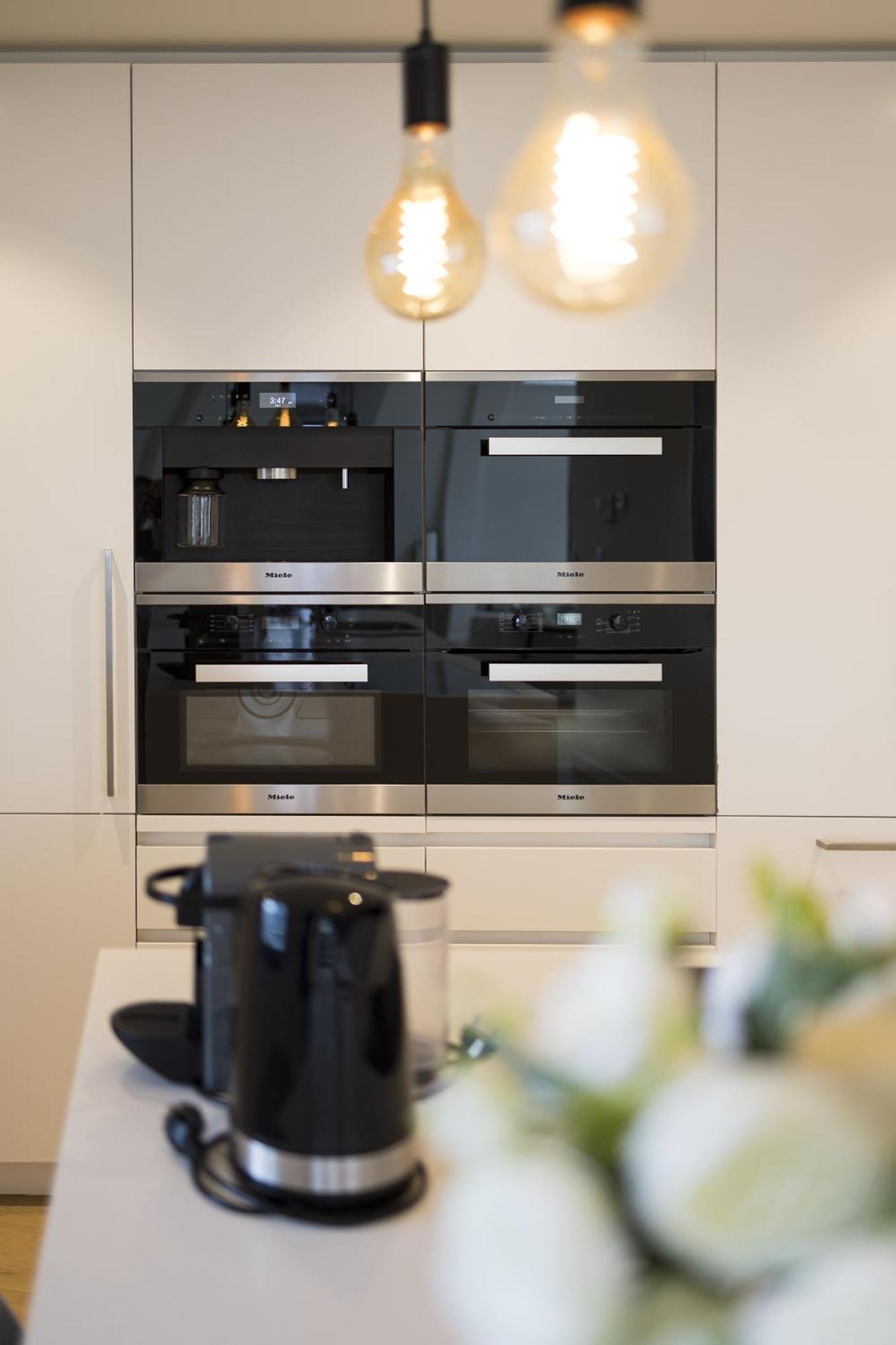 Triplex Penthouse In Centre Apartment *