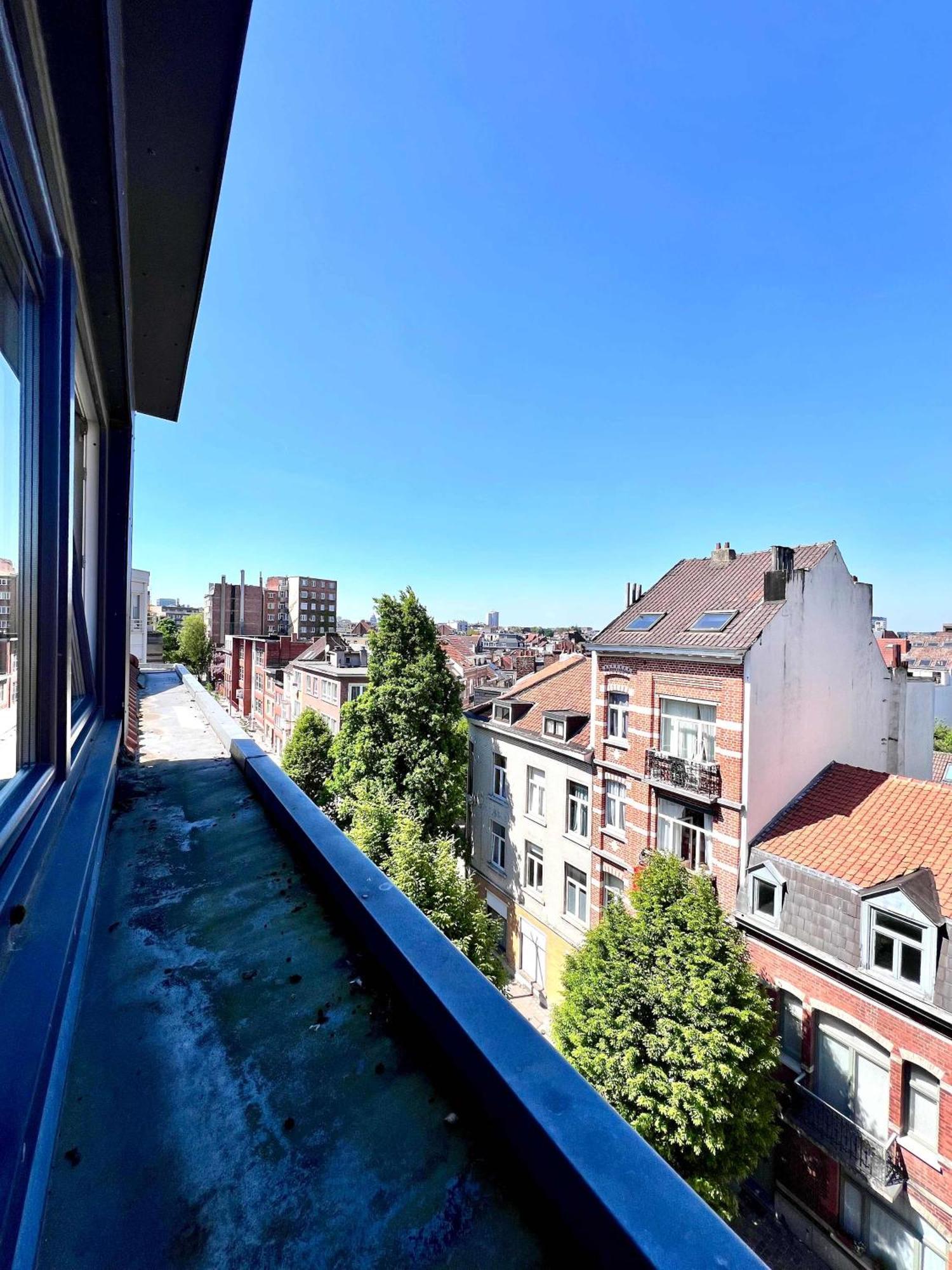 Modern Loft Near Eu Institutions Apartment
