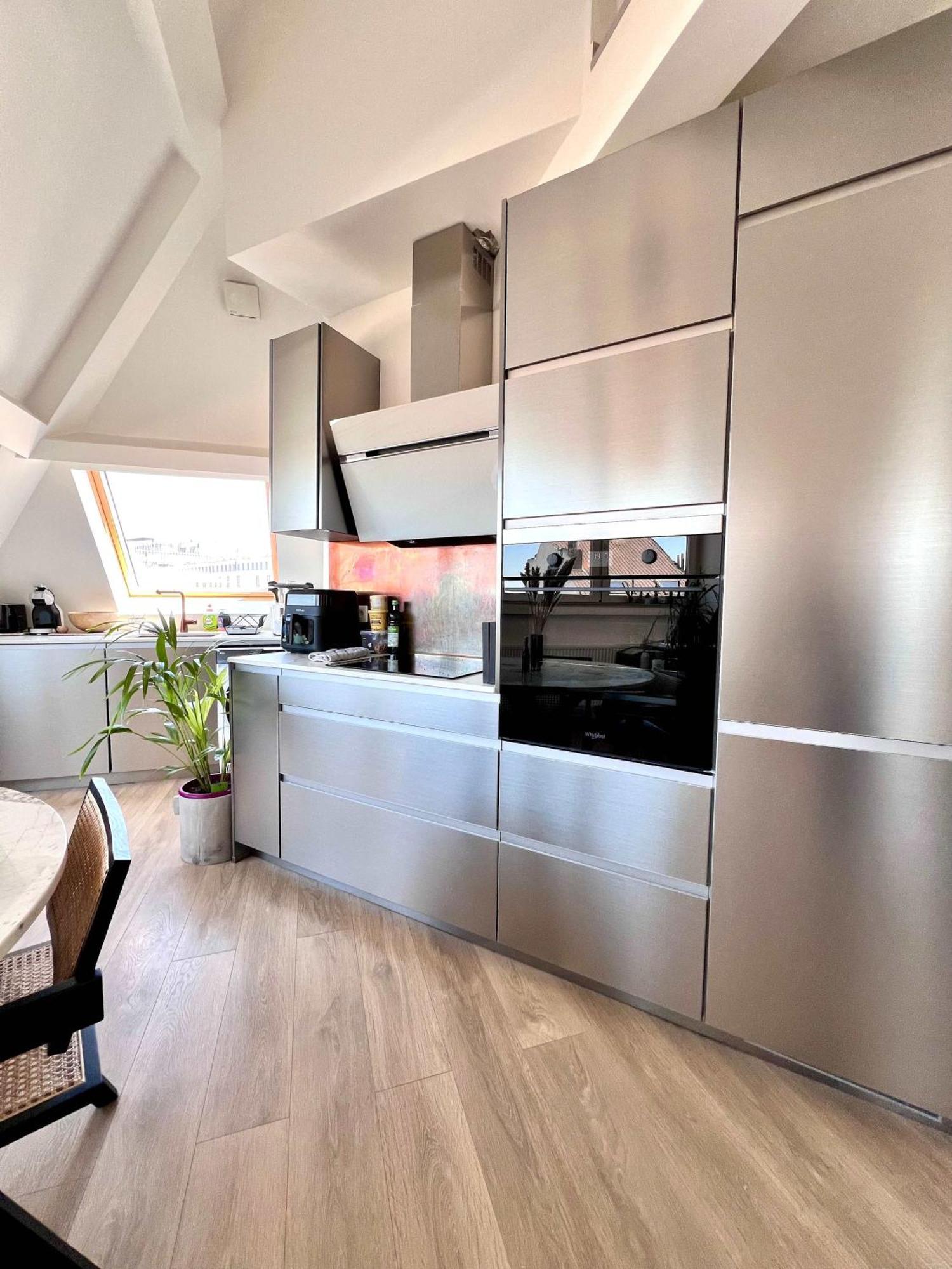 Apartment Modern Loft Near Eu Institutions