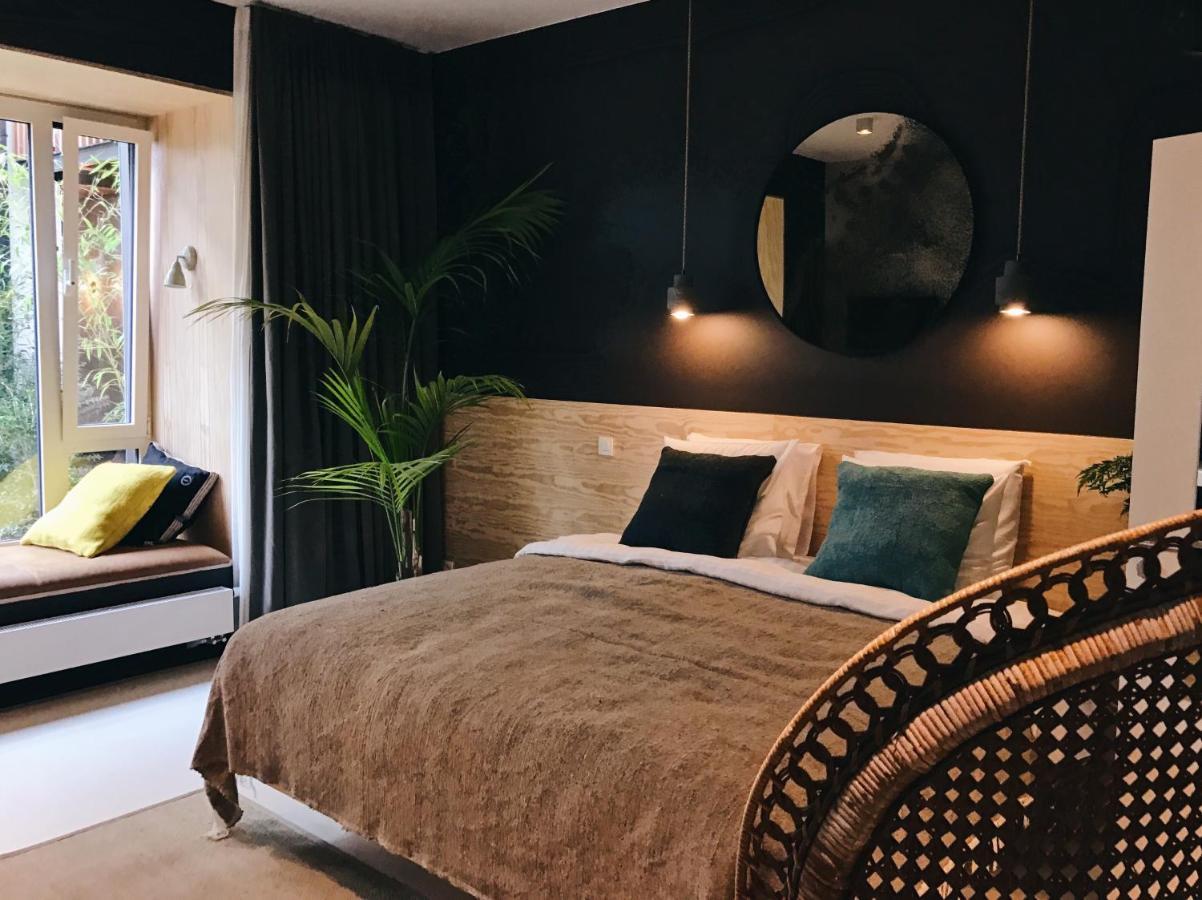 Hotel Latroupe Jardin Secret Saint-Gilles