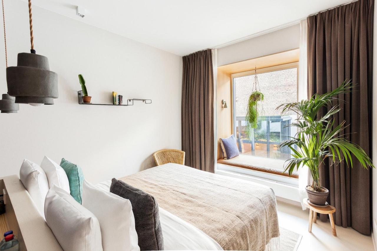 Latroupe Jardin Secret 3* Saint-Gilles