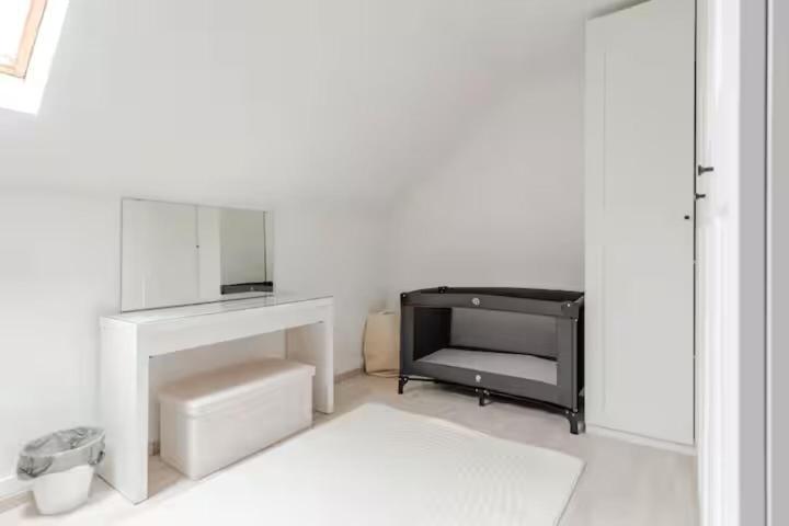Apartment Quartier Chatelain Brussels