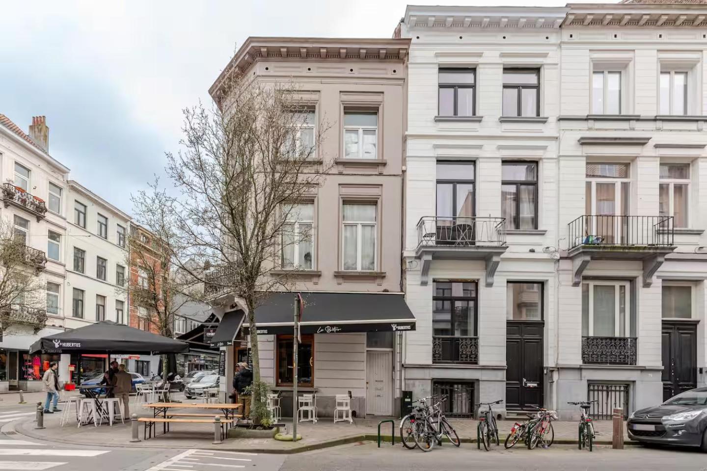 Elegant In Chatelain Ixelles Apartment Brussels