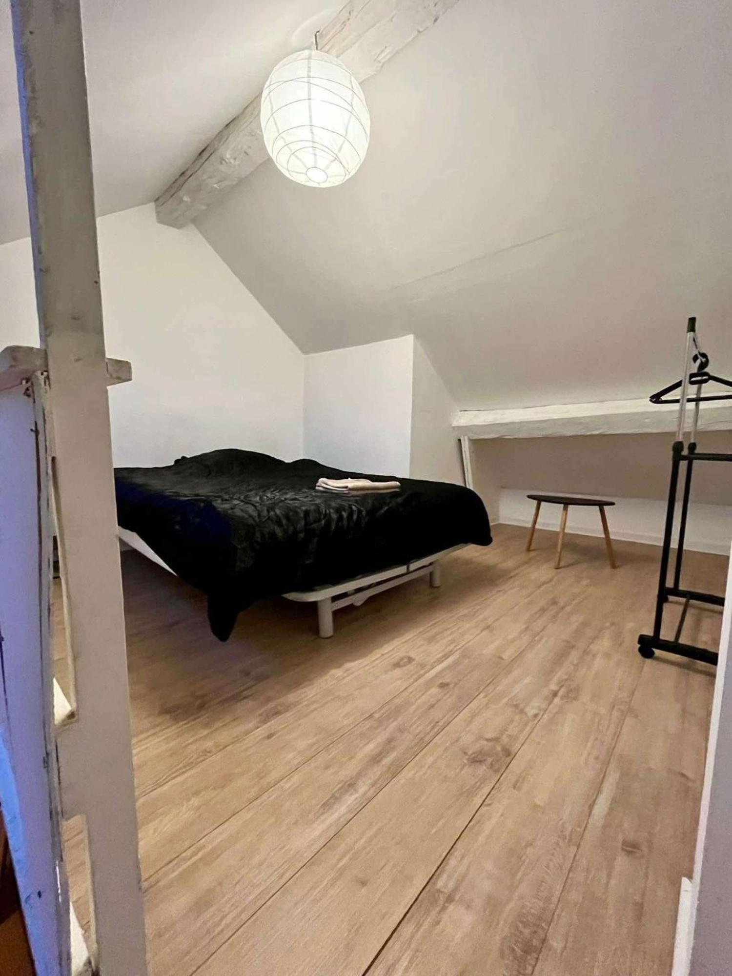 Spacieux Flat- Quartier Louise * Brussels