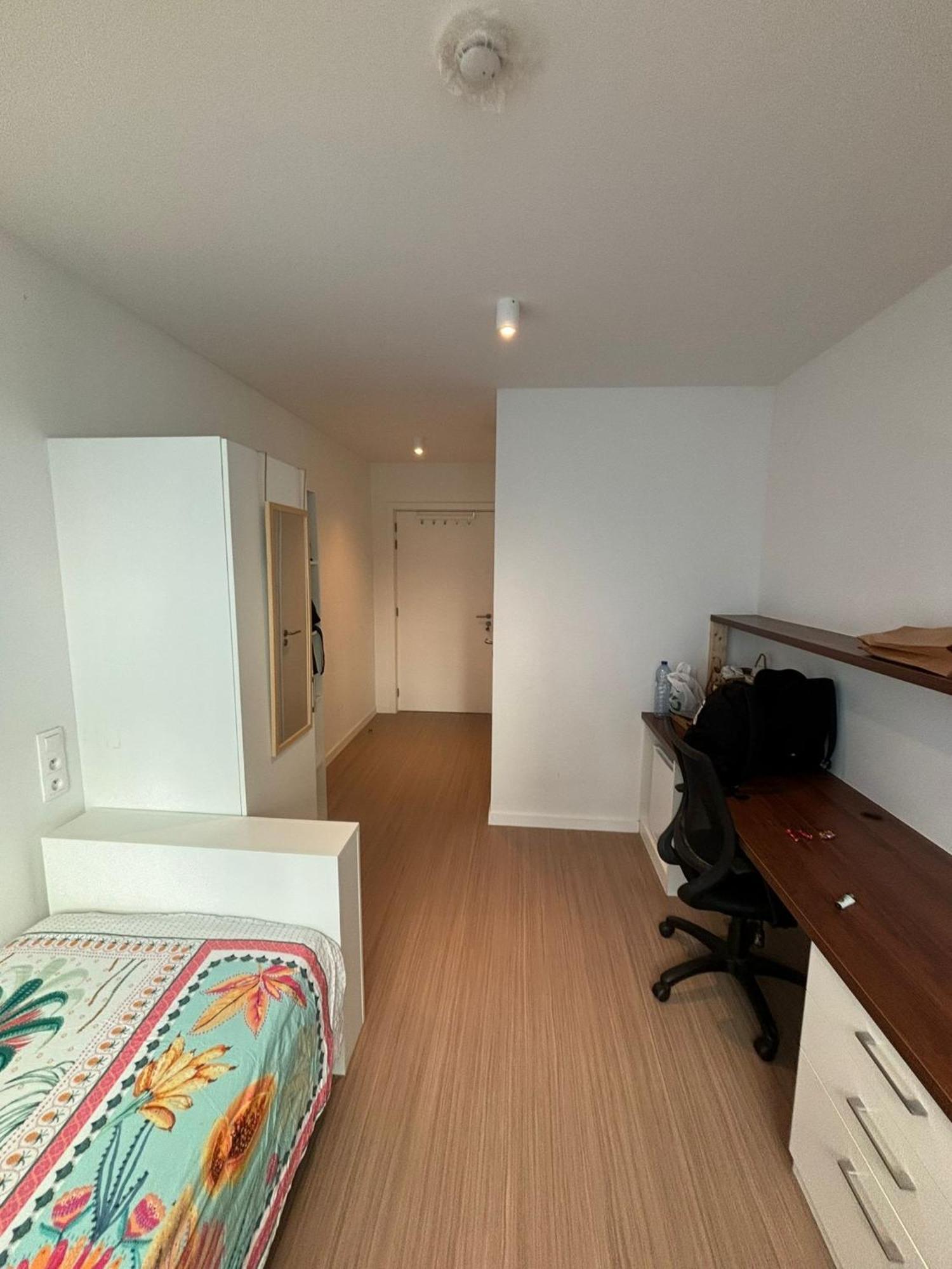 Cozy Private With Ensuite Brussels