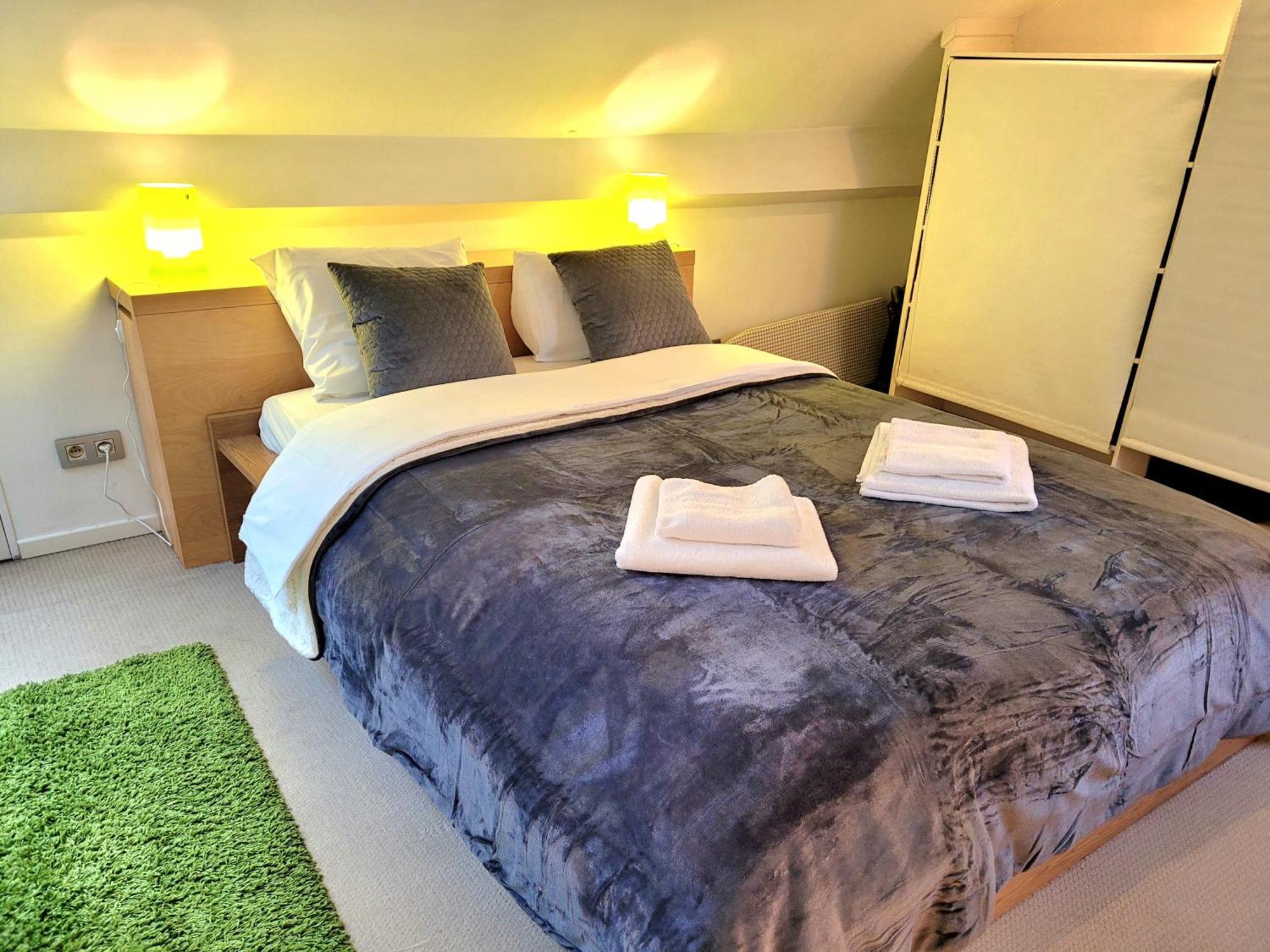 Apartment Cosy Flat, Location *
