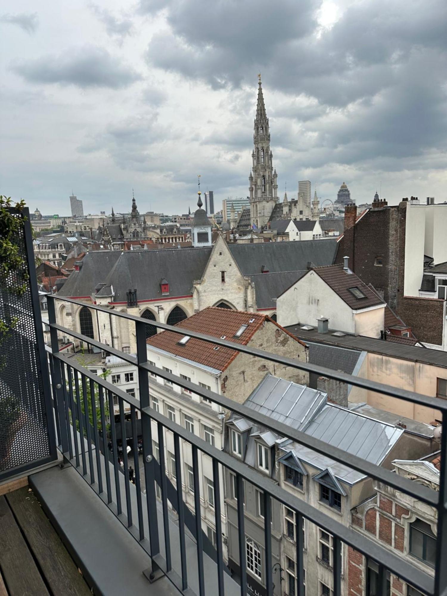 Grand Place View - 2bd - Exclusive * Brussels