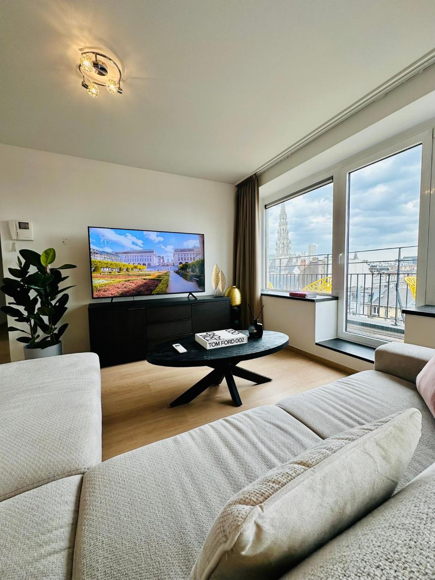 Apartment Grand Place View - 2bd - Exclusive *