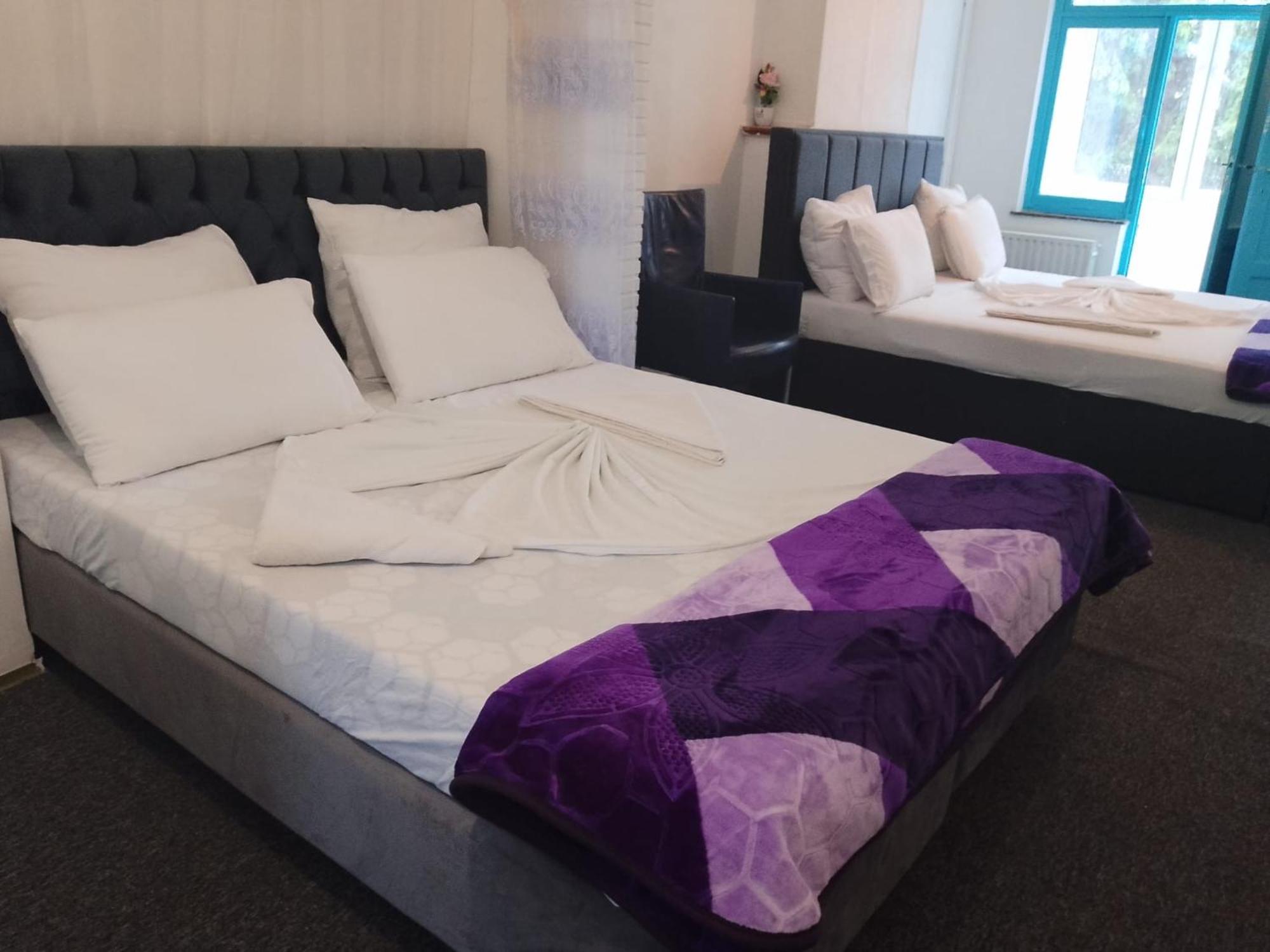 1 Confort Gare De L'ouest Apartment *