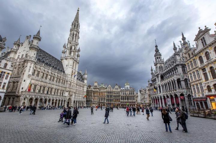 Tewa Centre Grand Place