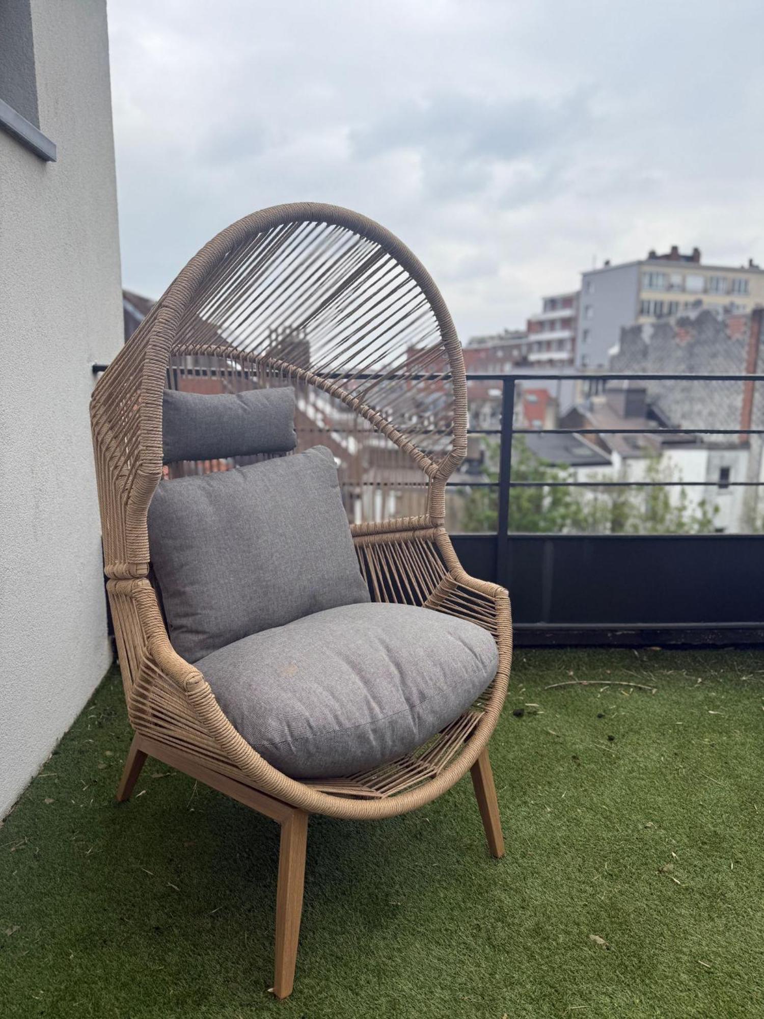 Apartment Stylish Penthouse In Bxl With 2 Panoramic Terraces