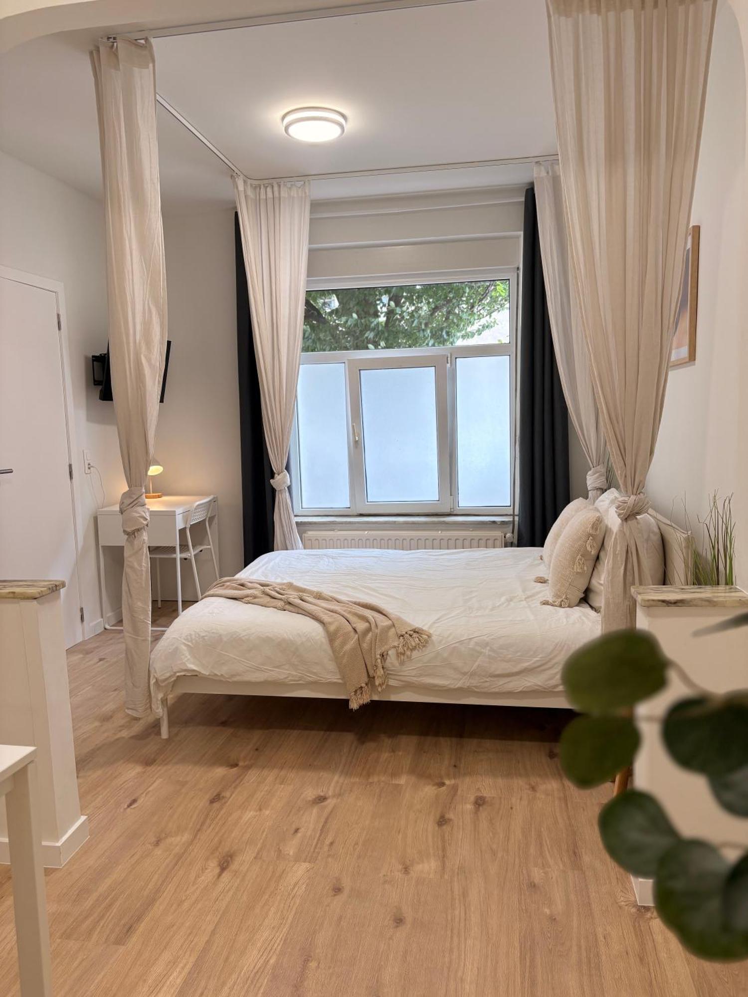 Apartamento Fully Renovated Studio Near Brussels Centre & Midi *