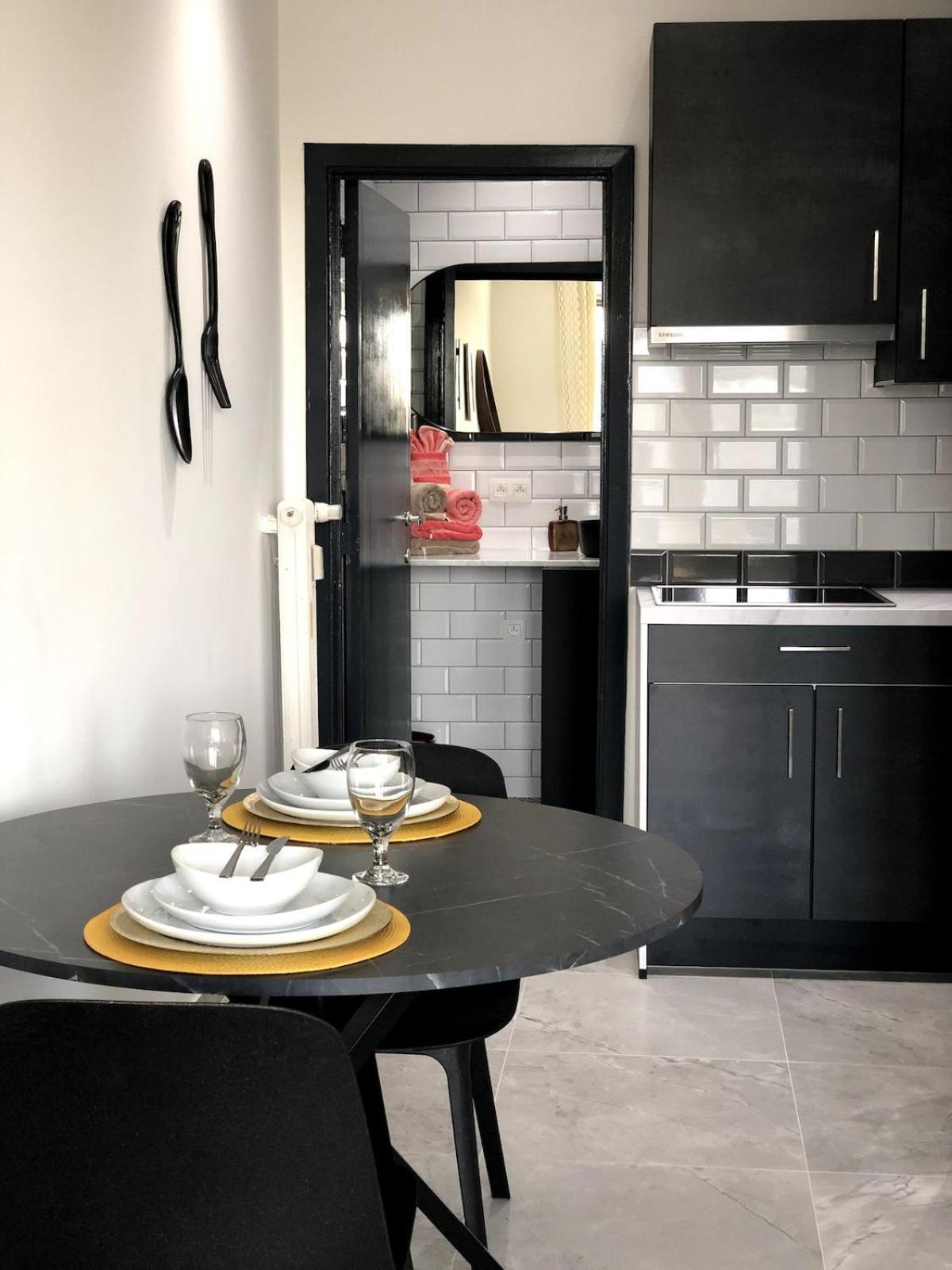 30 Pied A Terre * Brussels