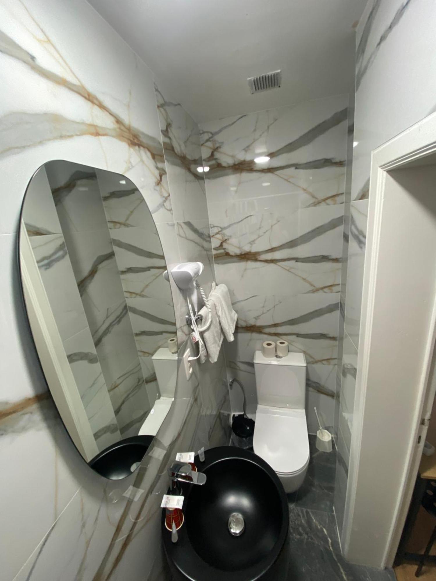 Windsor Hotel 2*