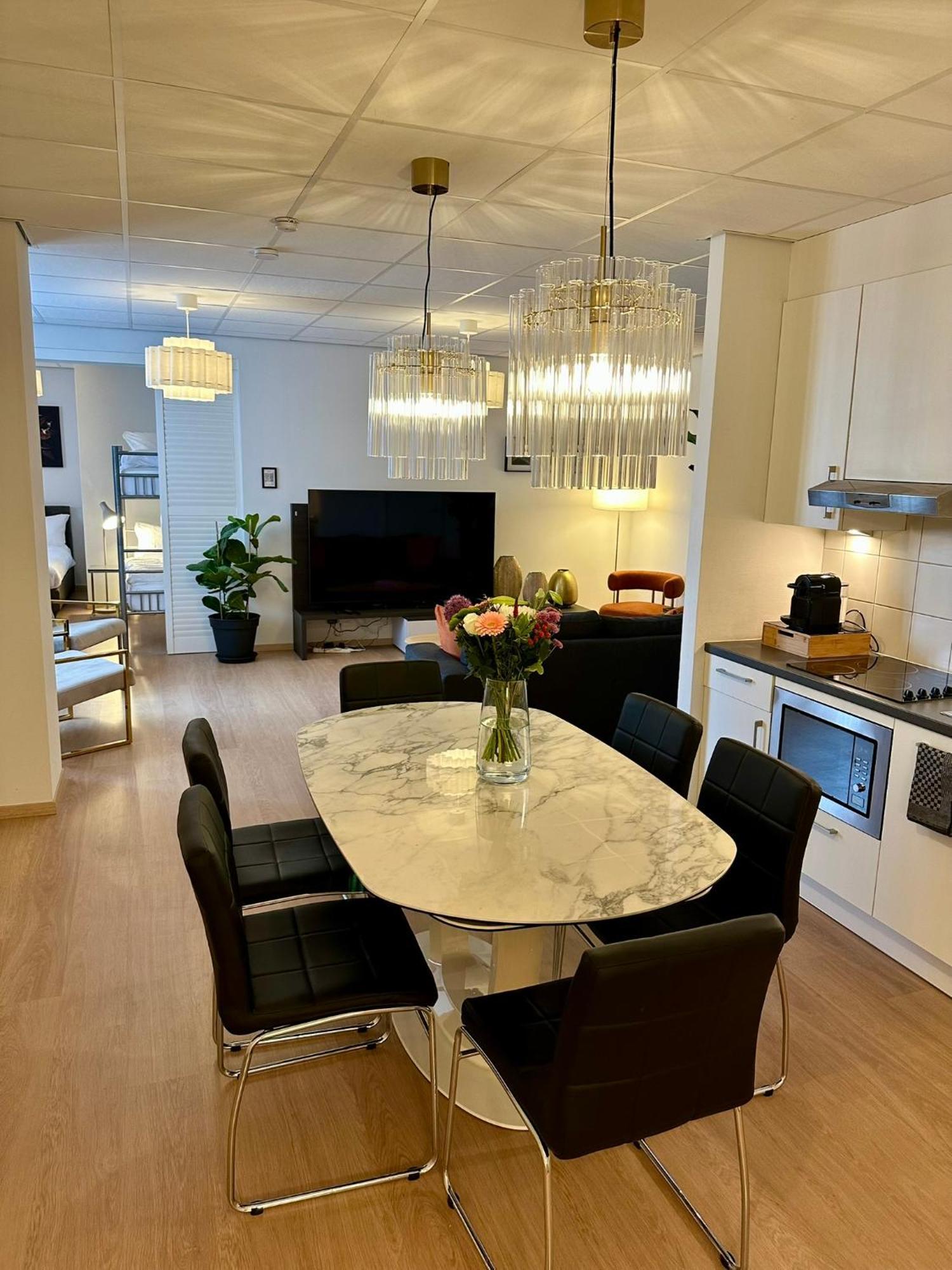 Grand Place - Prime Location 2 Bedroom *